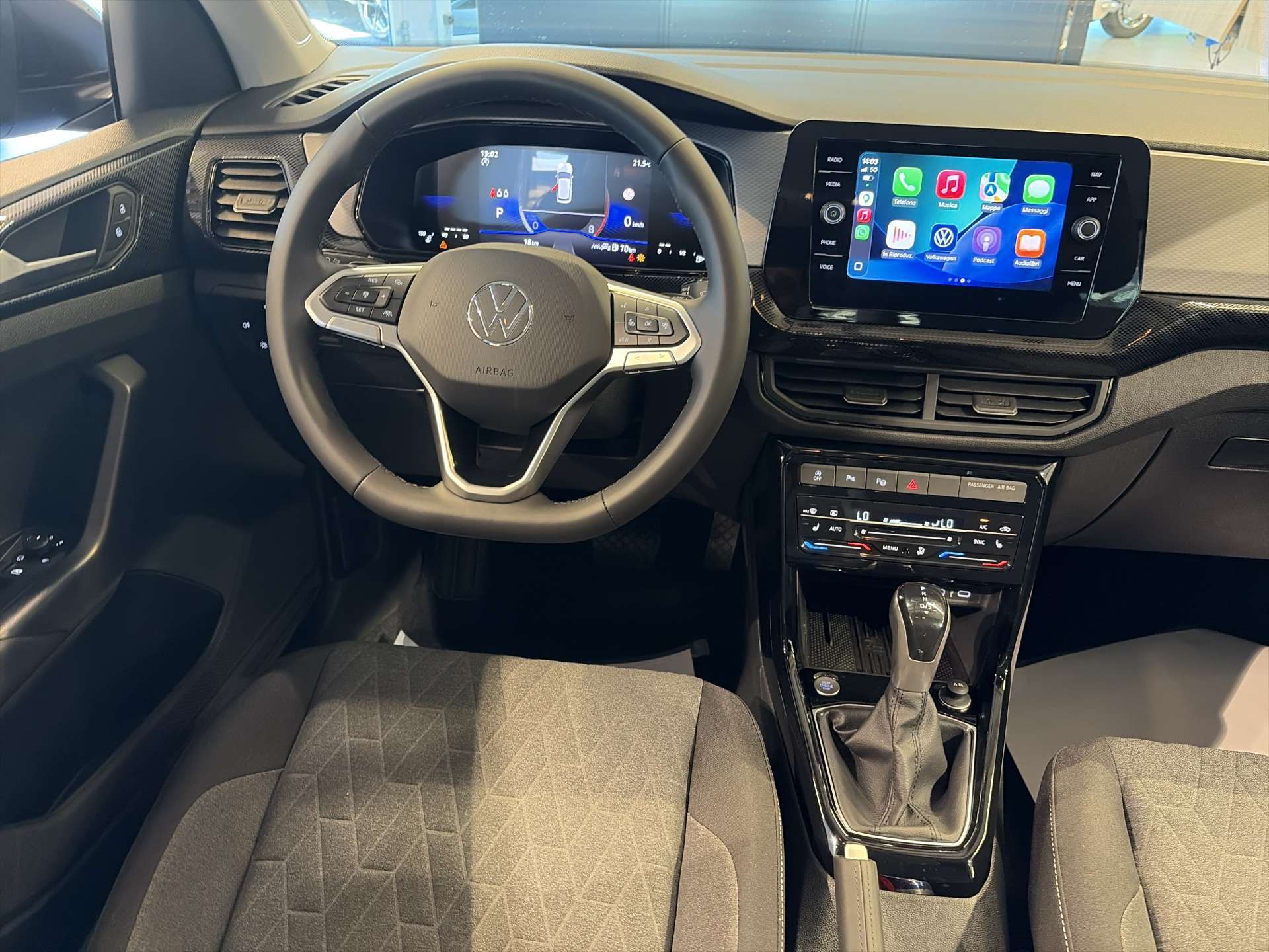 VW T-Cross 1.0 TSi EVO Life-Edition DSG-Automat-image-4