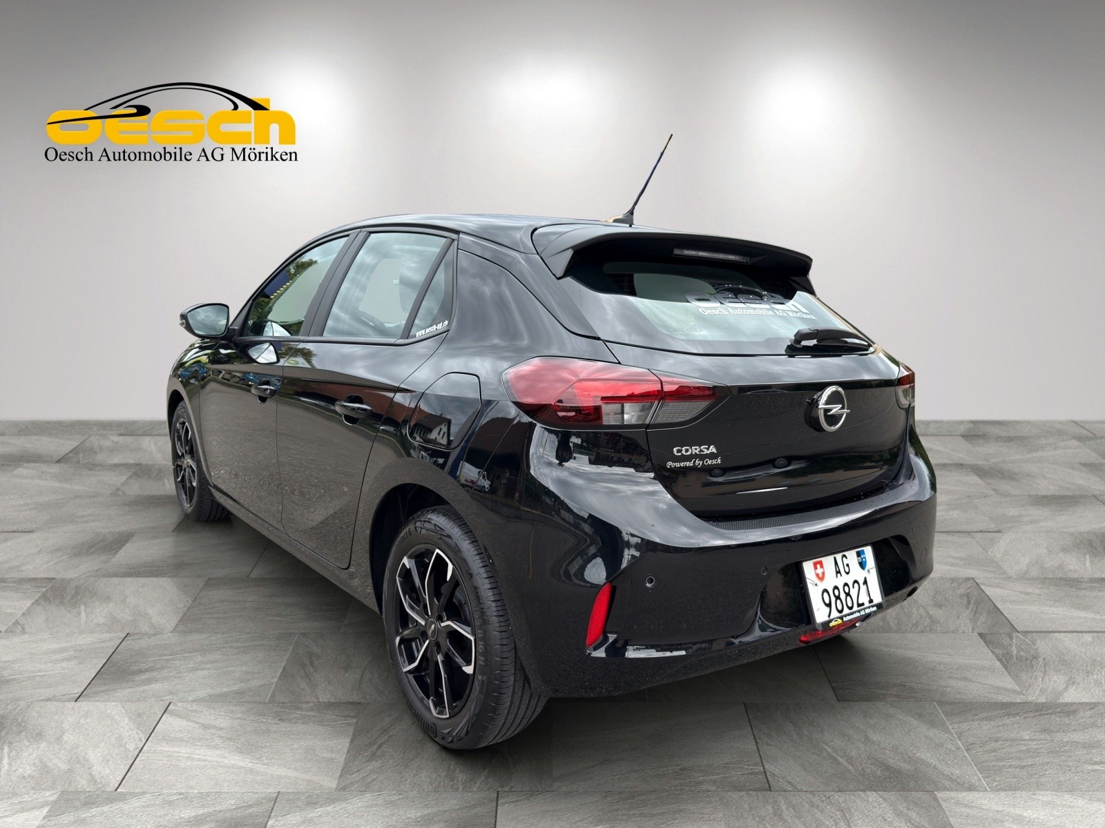 OPEL Corsa 1.2 T Edition-image-2