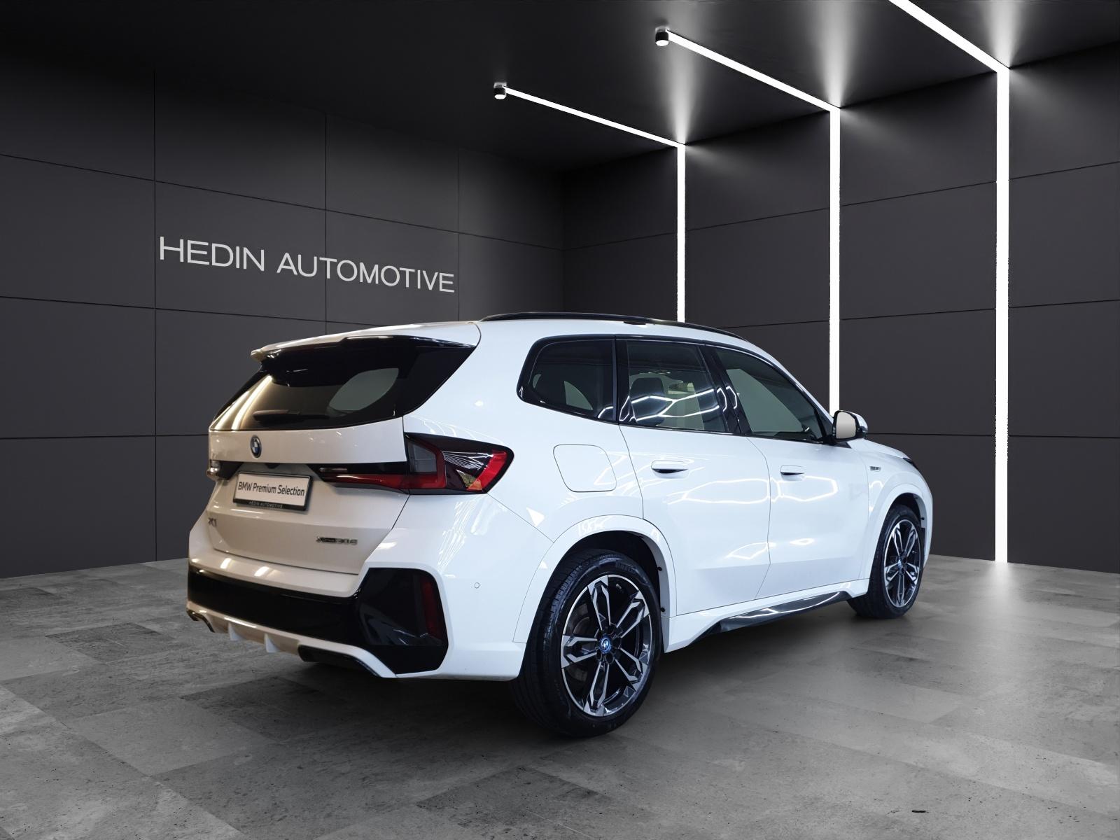 BMW X1 30e xDrive-image-4