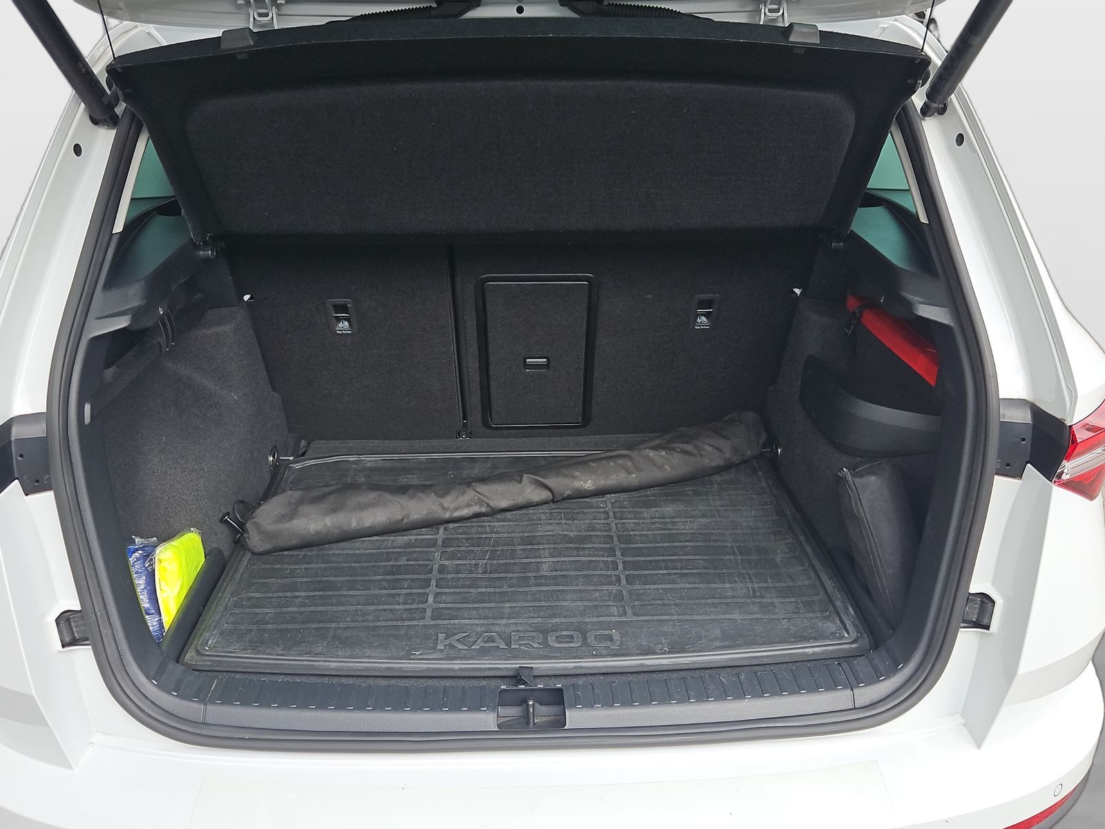SKODA Karoq 2.0 TDI Style 4x4 DSG-image-13