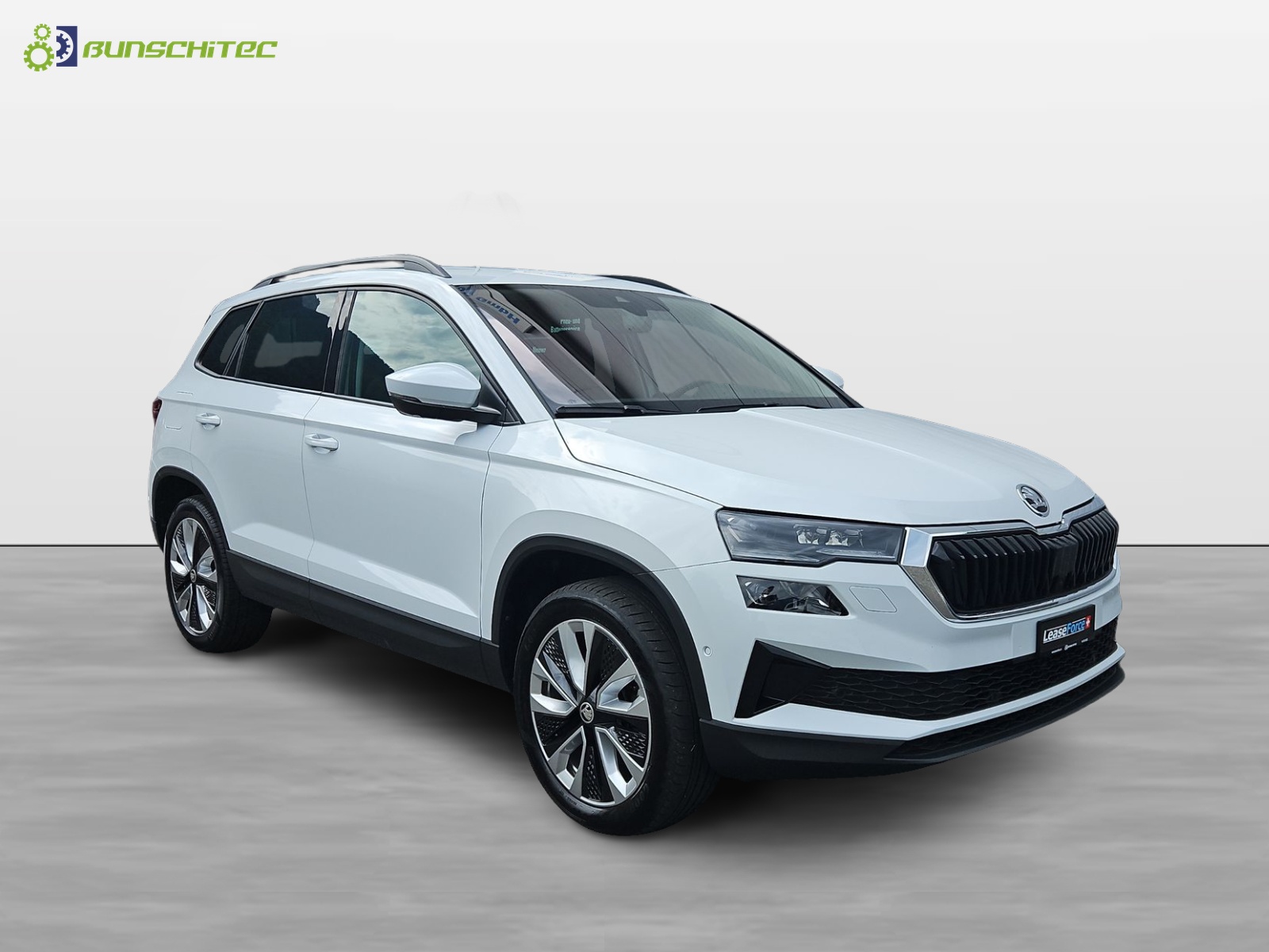 SKODA Karoq 2.0 TDI Style 4x4 DSG-image-6