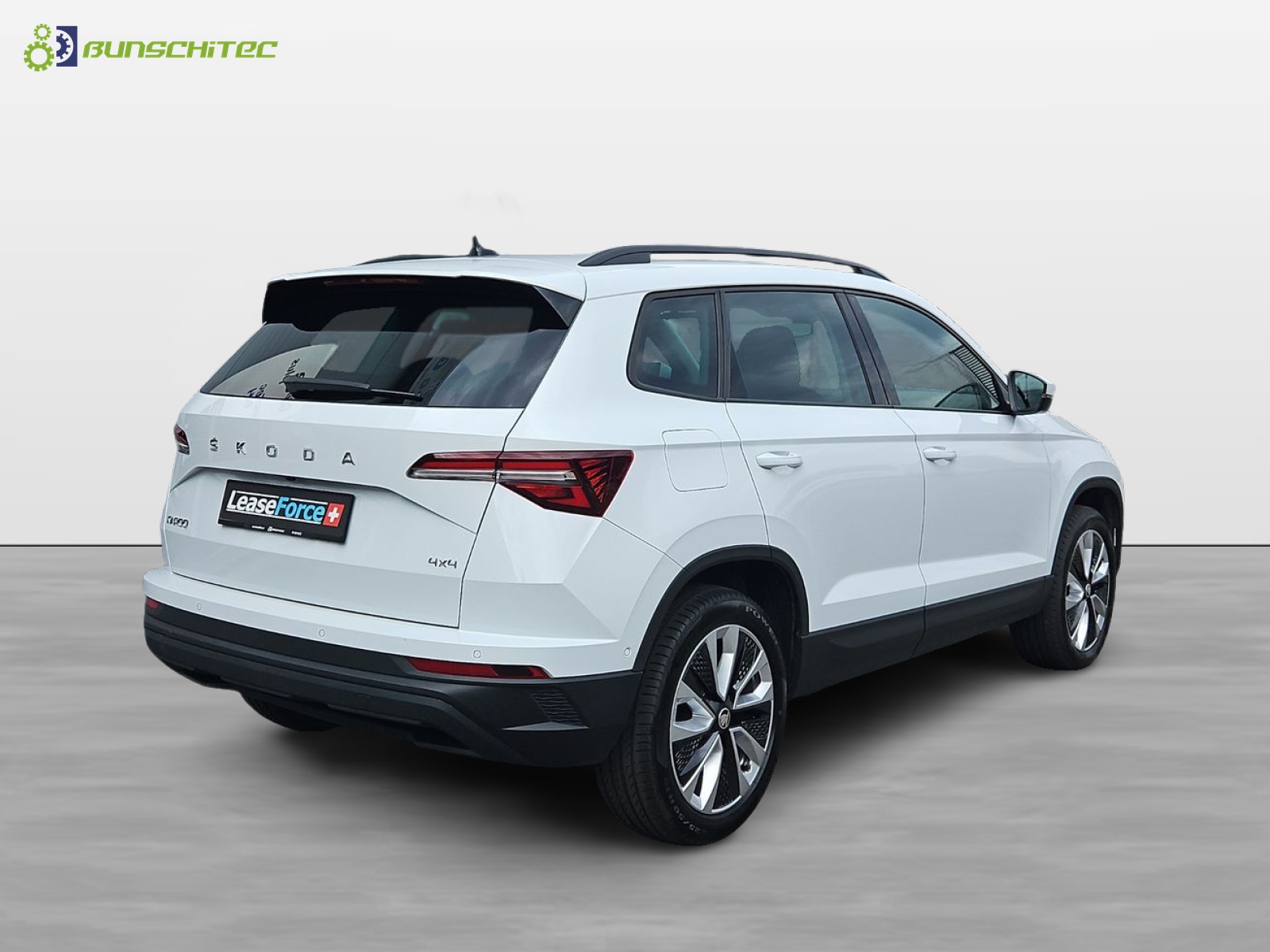 SKODA Karoq 2.0 TDI Style 4x4 DSG-image-4