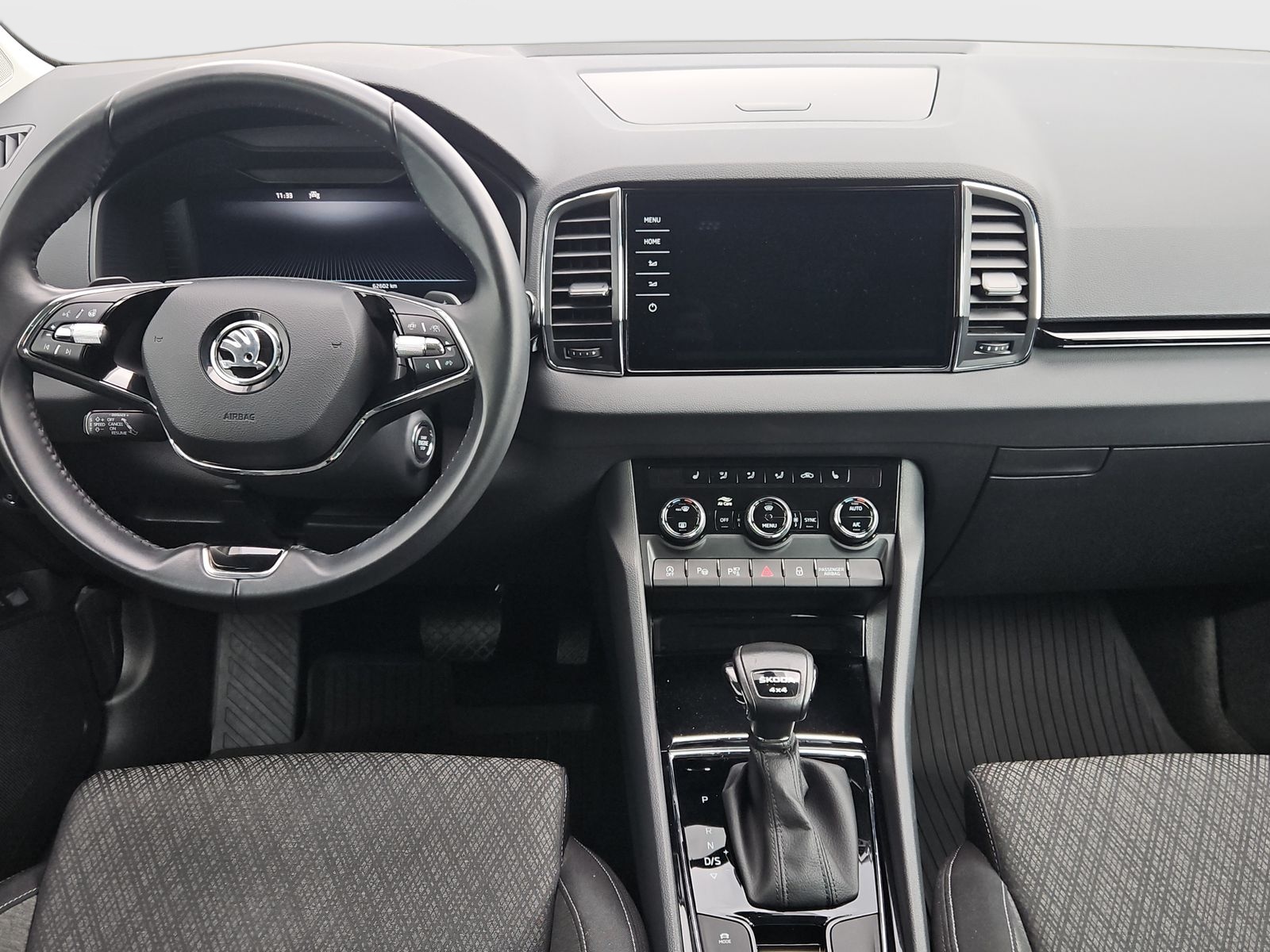 SKODA Karoq 2.0 TDI Style 4x4 DSG-image-8