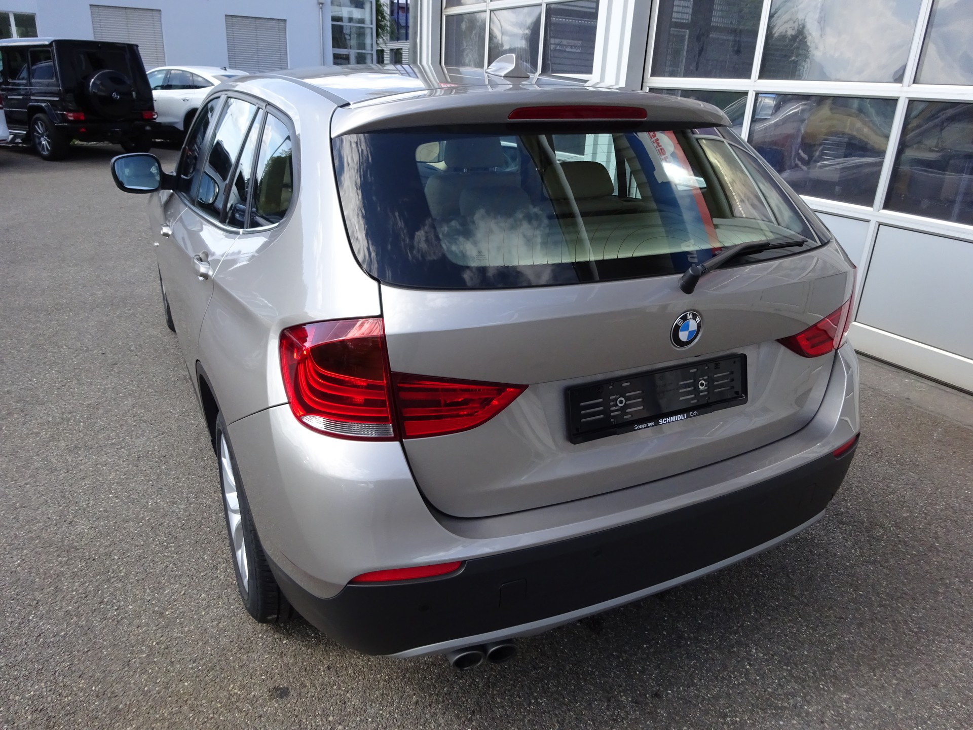 BMW X1 xDrive 28i Steptronic-image-1