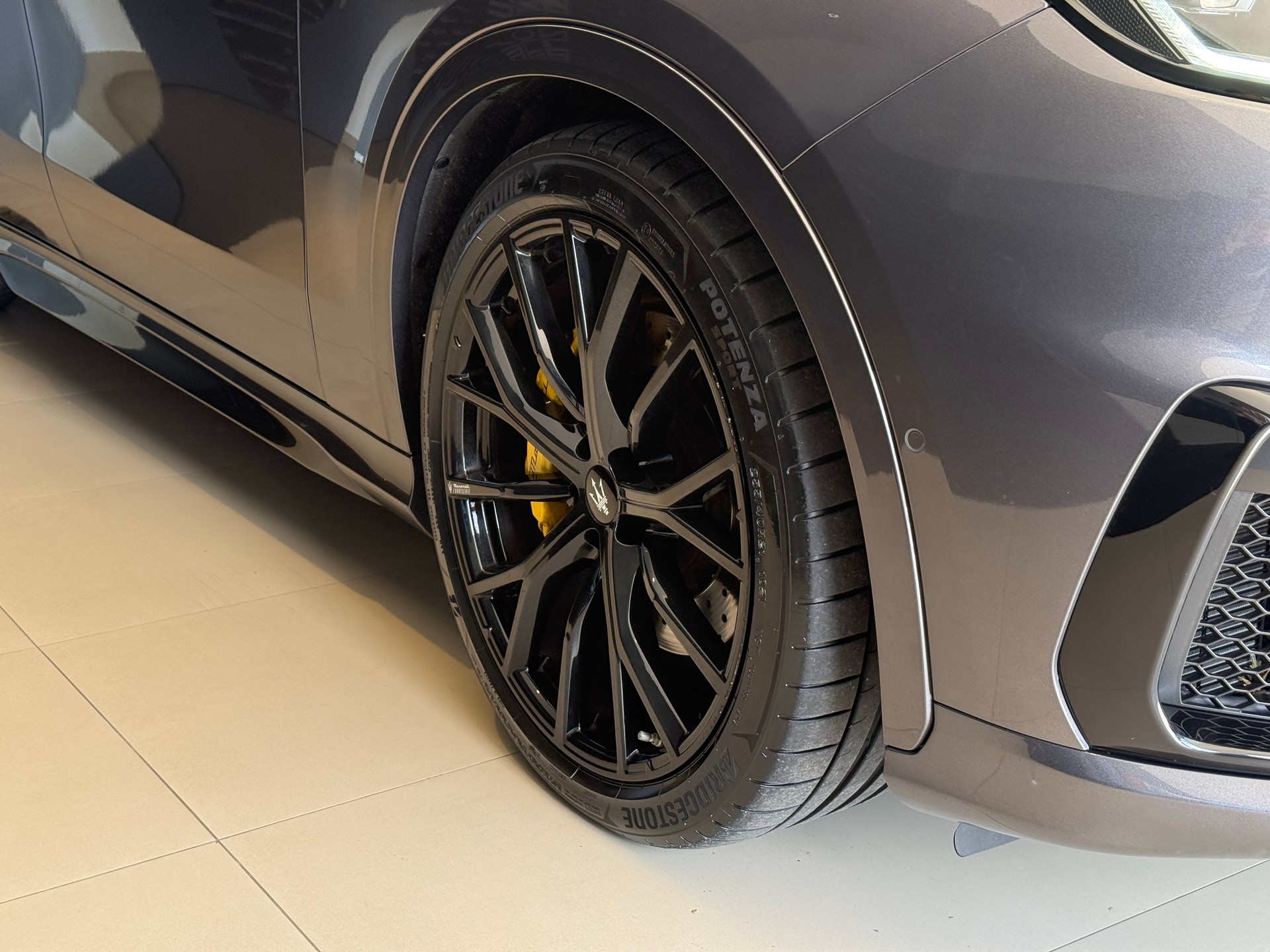 MASERATI Grecale 3.0 Trofeo Automatica-image-5
