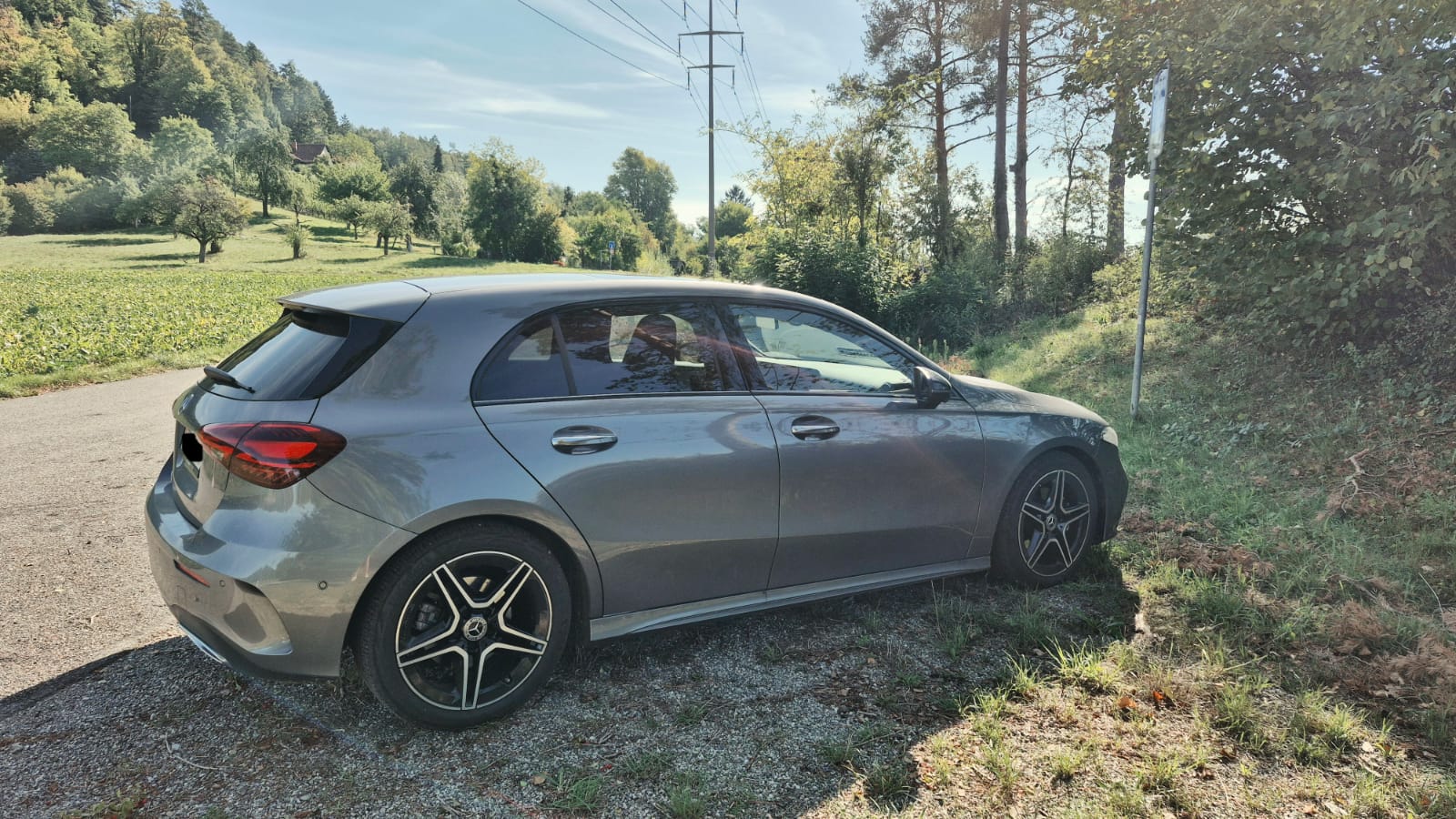 MERCEDES-BENZ A 200 AMG Line-image-5
