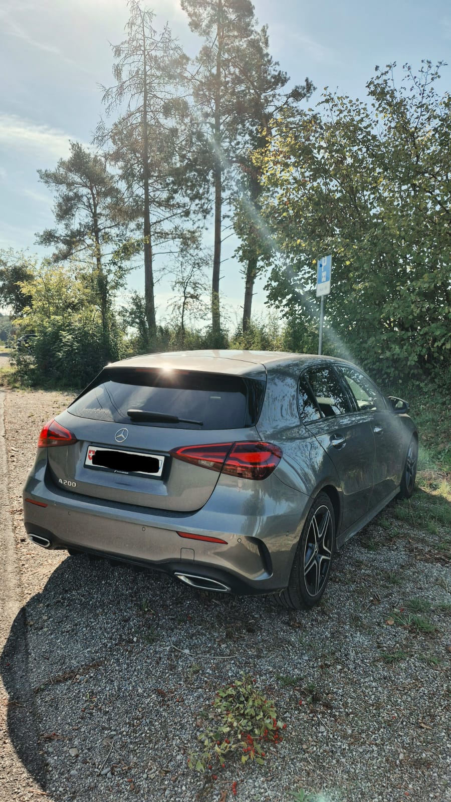 MERCEDES-BENZ A 200 AMG Line-image-2