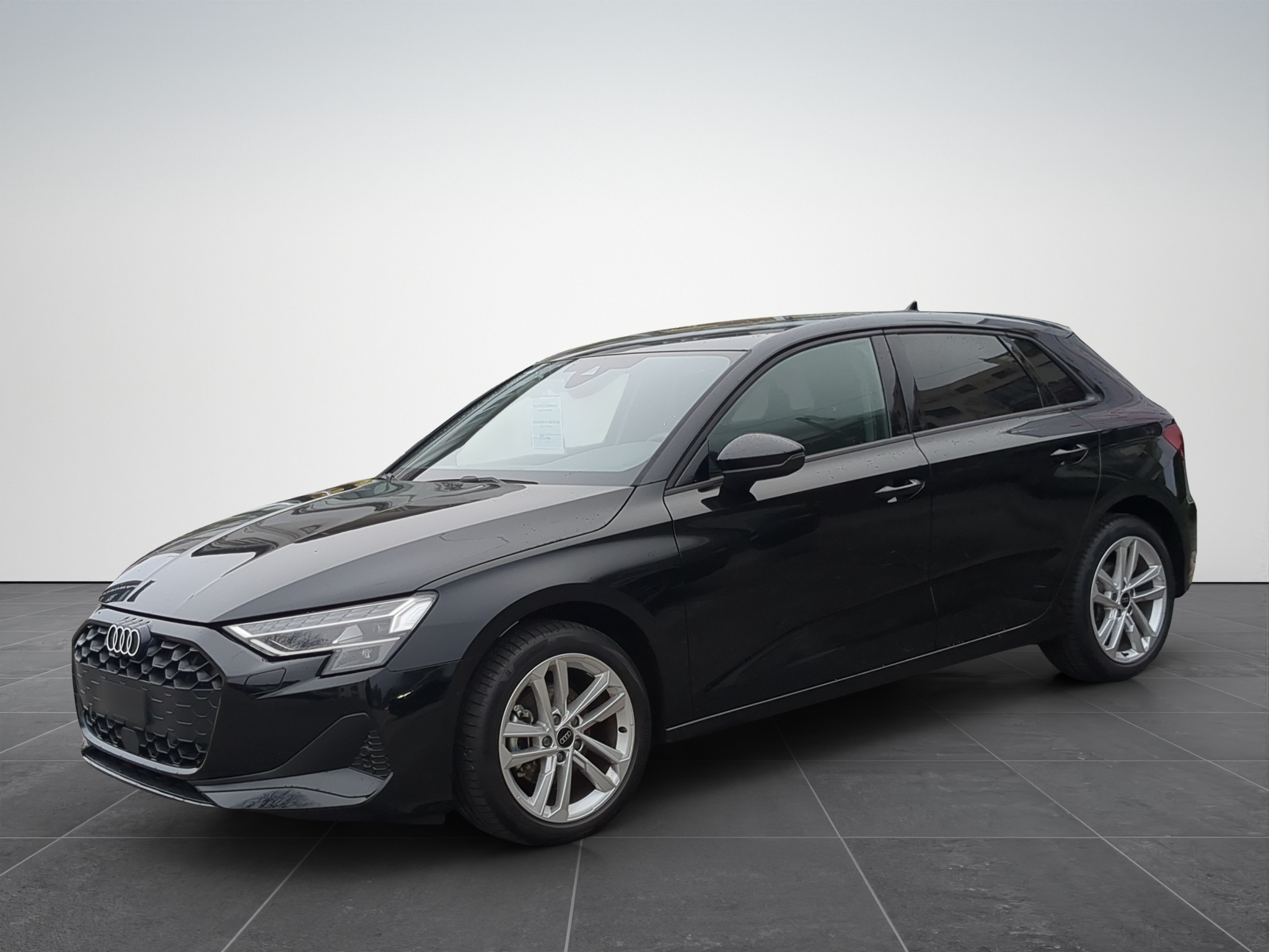 AUDI A3 Sportback 35 TFSI advanced Attraction S-tronic — slika 1