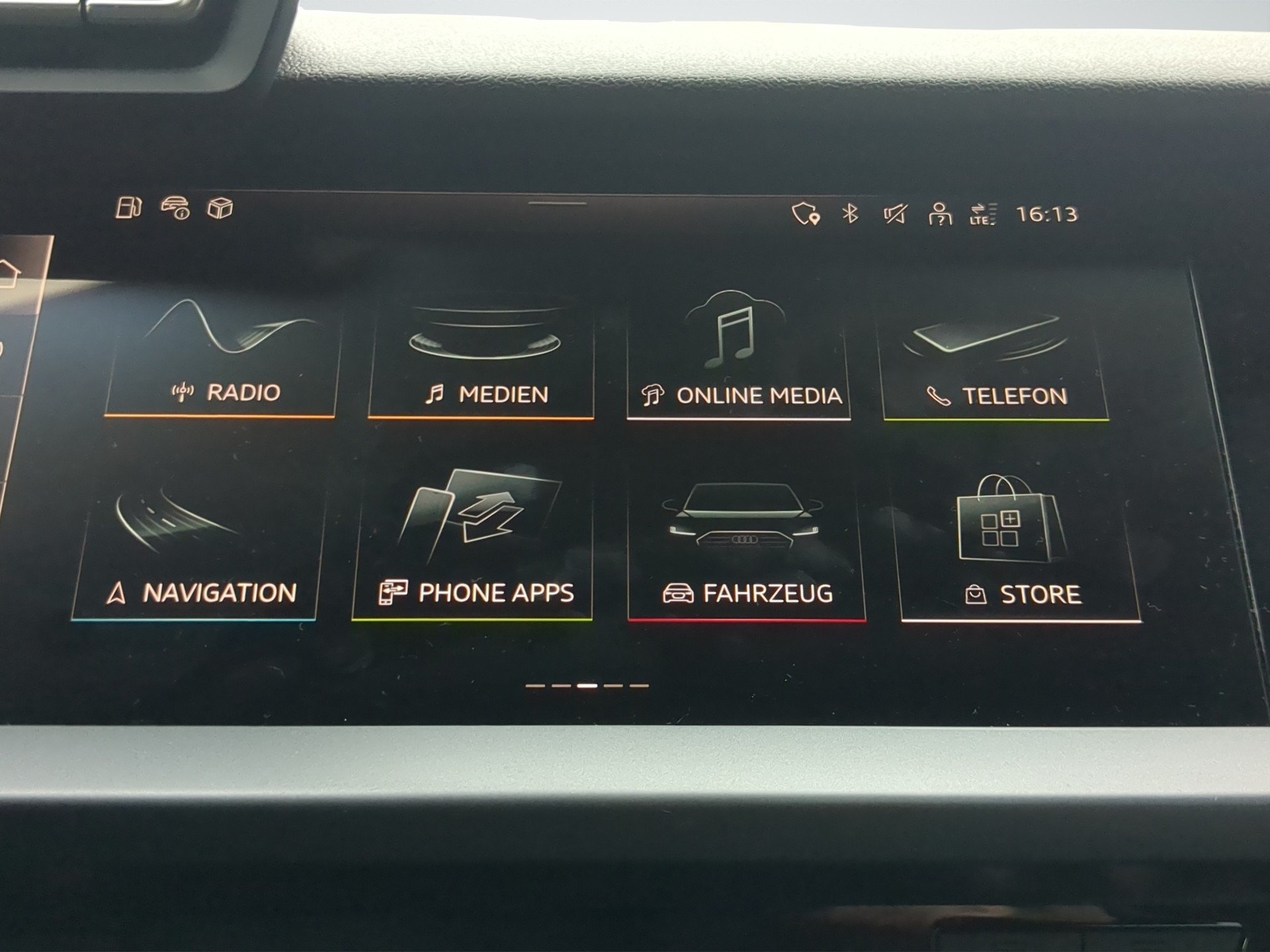 AUDI A3 Sportback 35 TFSI advanced Attraction S-tronic-image-9