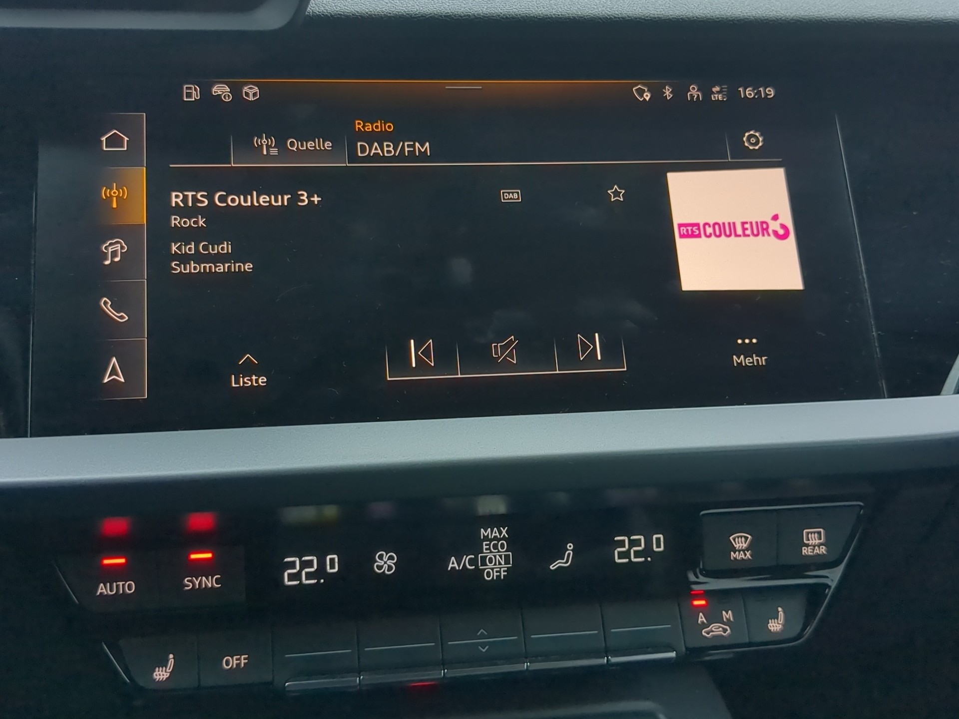 AUDI A3 Sportback 35 TFSI advanced Attraction S-tronic-image-13