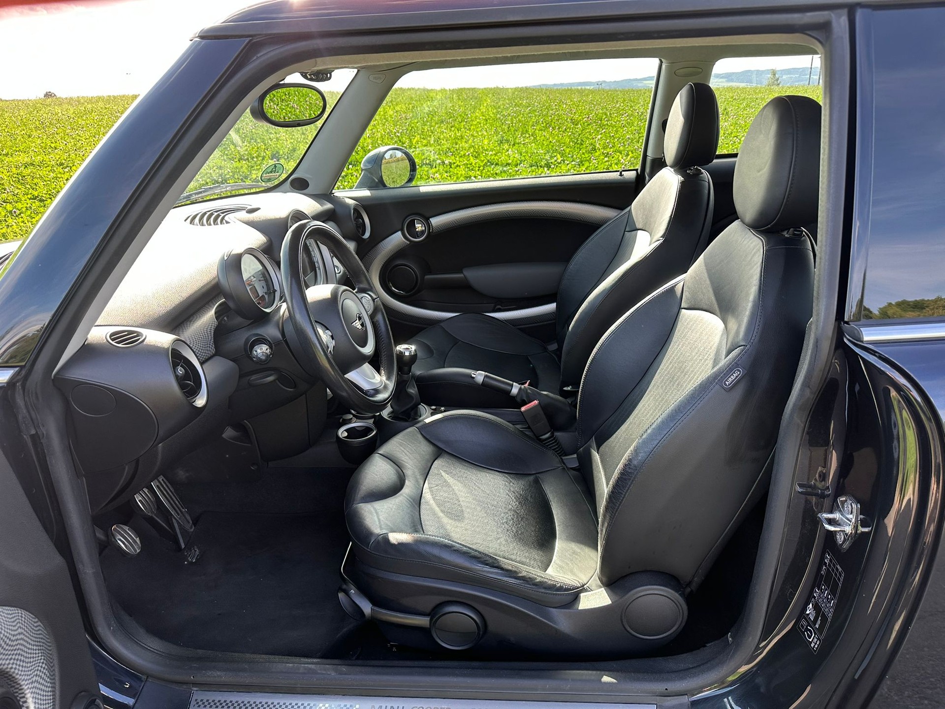 MINI Cooper S-image-10