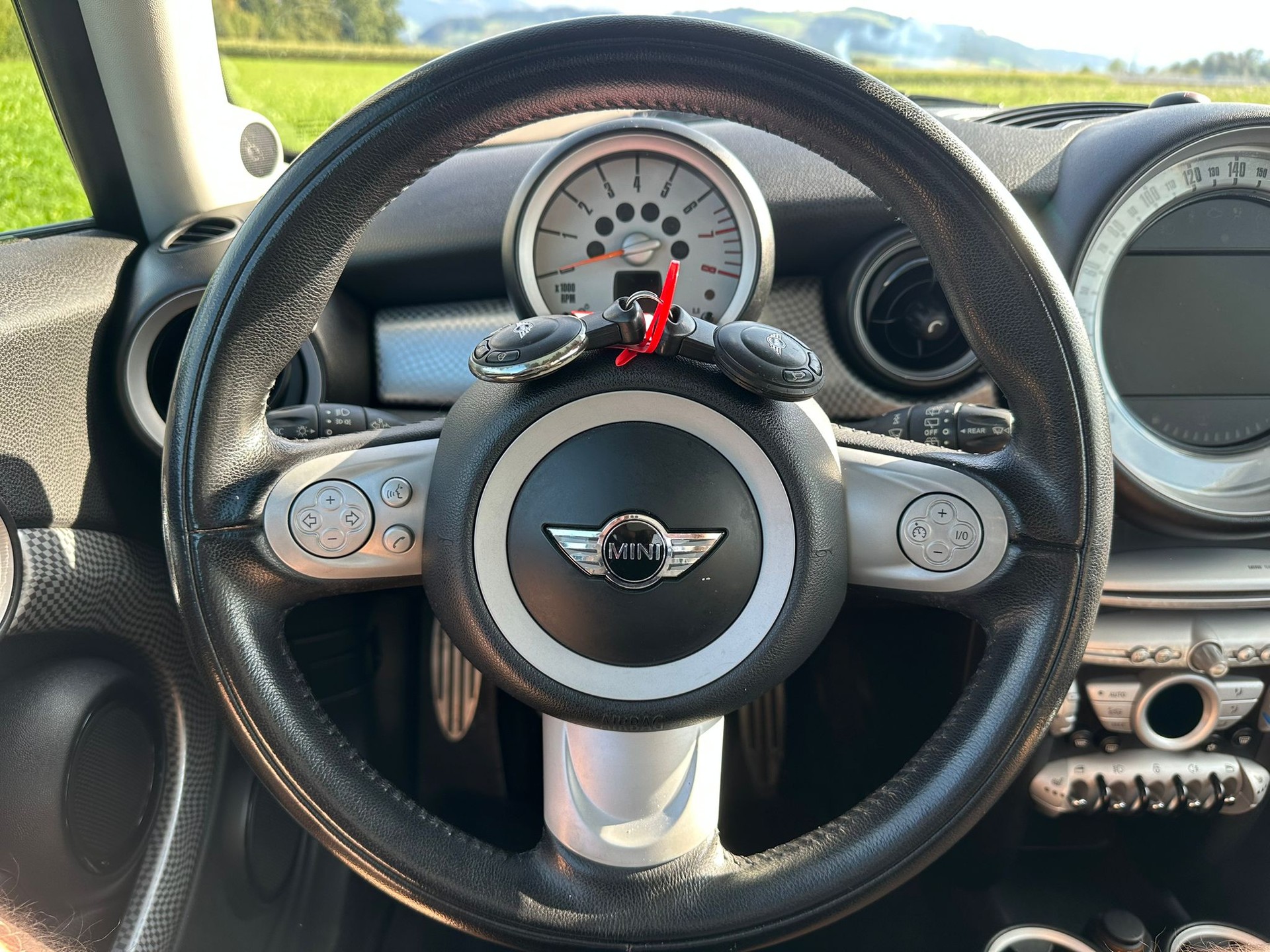 MINI Cooper S-image-12