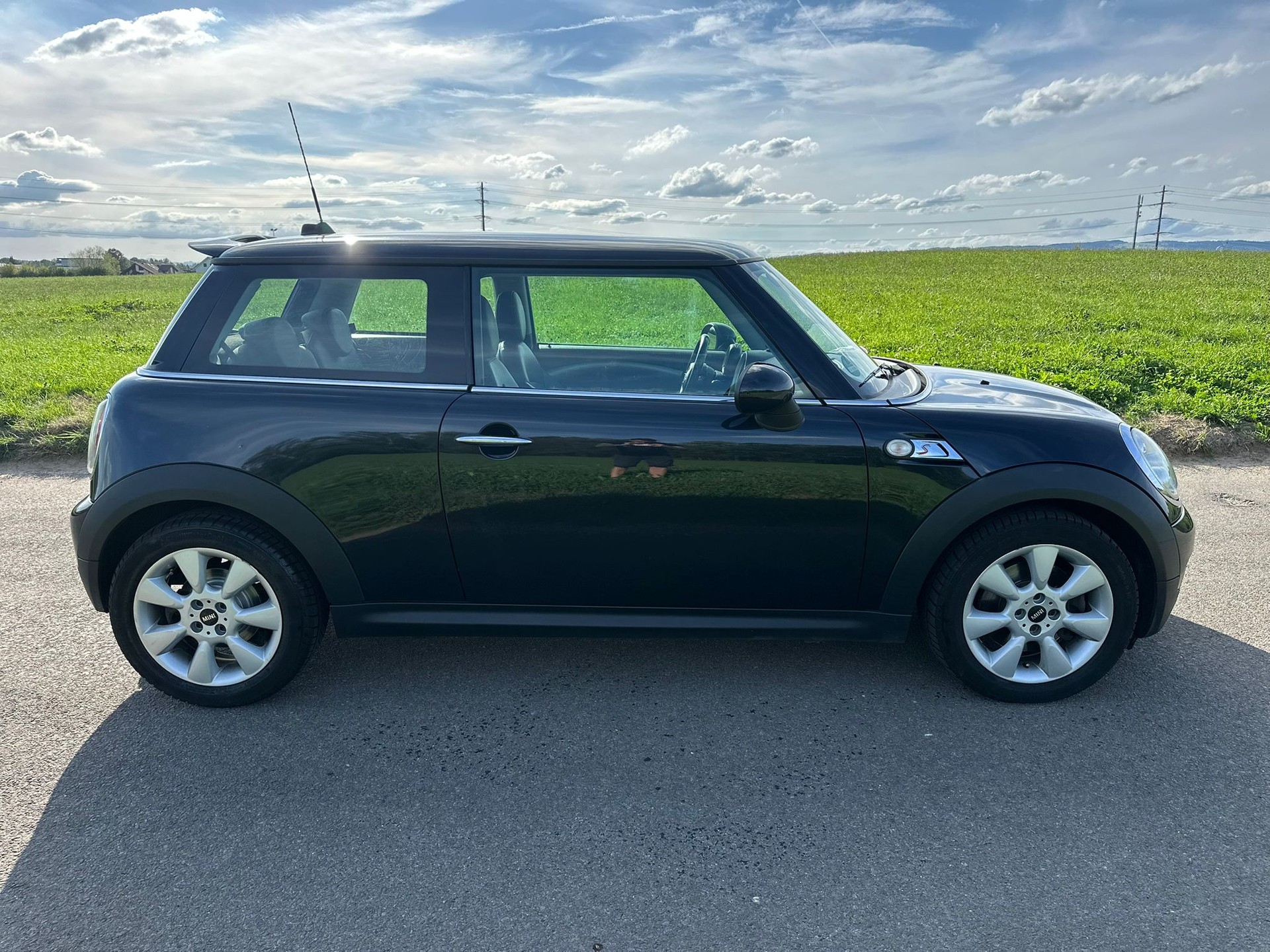 MINI Cooper S-image-4