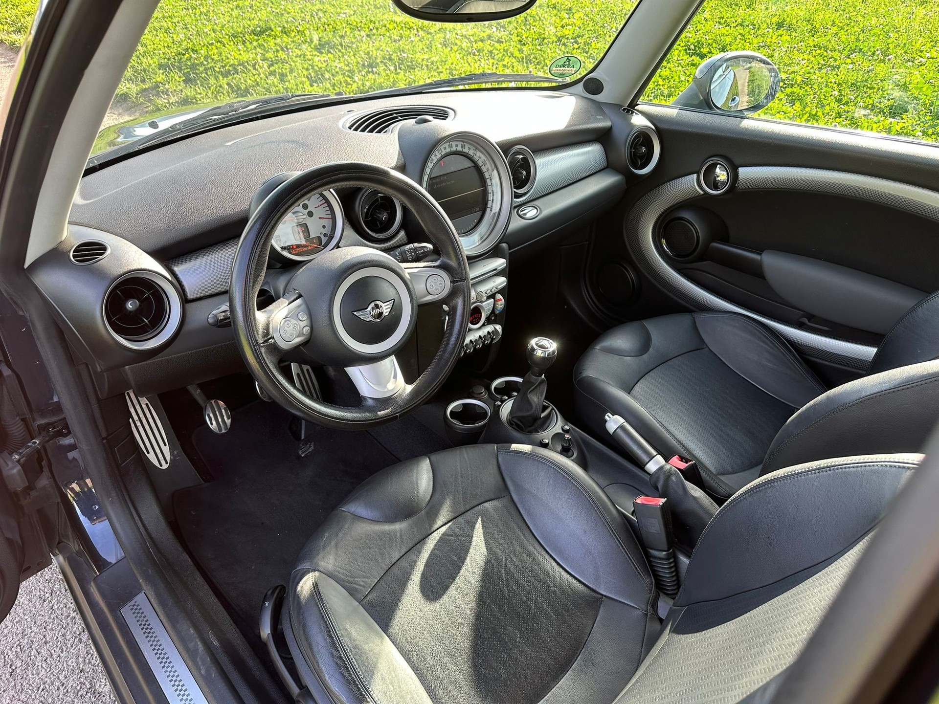 MINI Cooper S-image-9