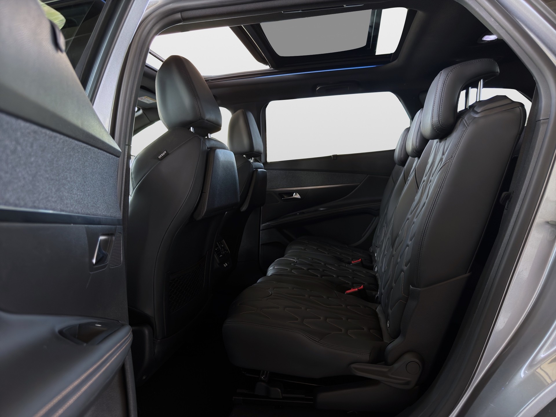 PEUGEOT 5008 1.6Pure Tech GT Line EAT8*Frisch ab MFK,1 Jahr oder 20000km Garantie auf Motor und Getriebe inkl.*-image-11