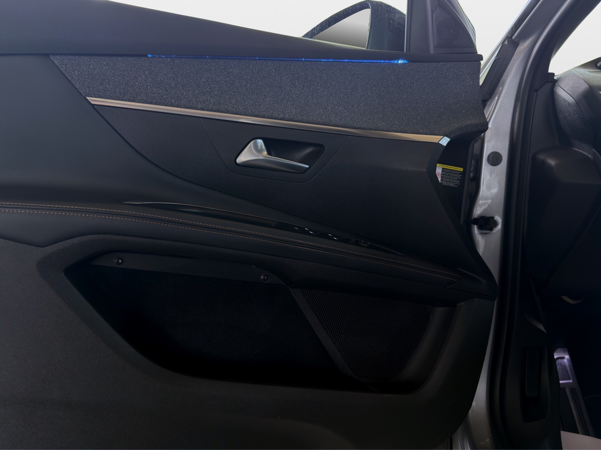 PEUGEOT 5008 1.6Pure Tech GT Line EAT8*Frisch ab MFK,1 Jahr oder 20000km Garantie auf Motor und Getriebe inkl.*-image-14