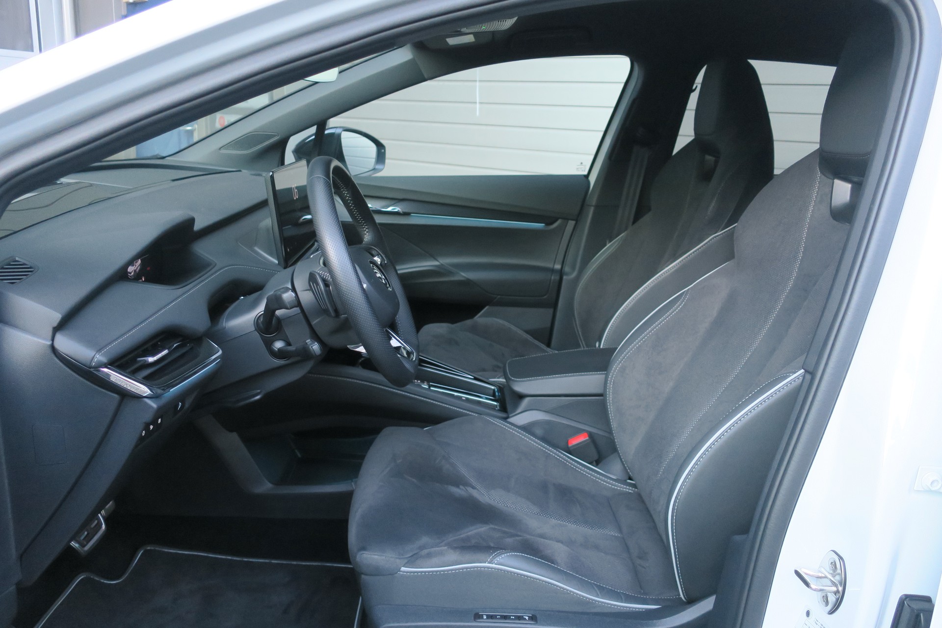 SKODA Enyaq iV 80x SportLine-image-5