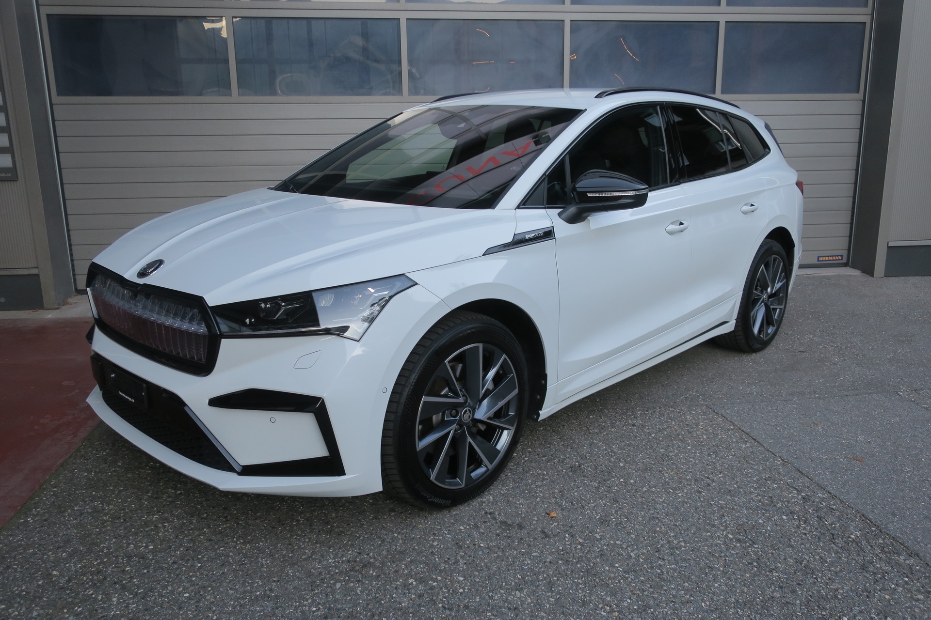 SKODA Enyaq iV 80x SportLine-image-0