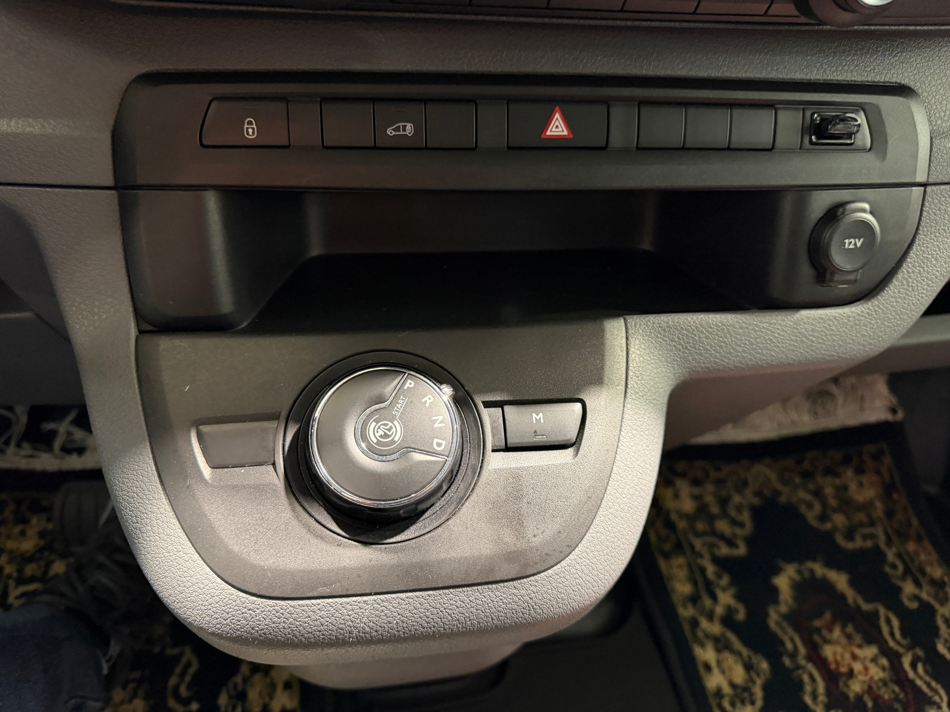 CITROEN Jumpy 2.0 BlueHDi 120 s/s XS Club EAT8-image-19