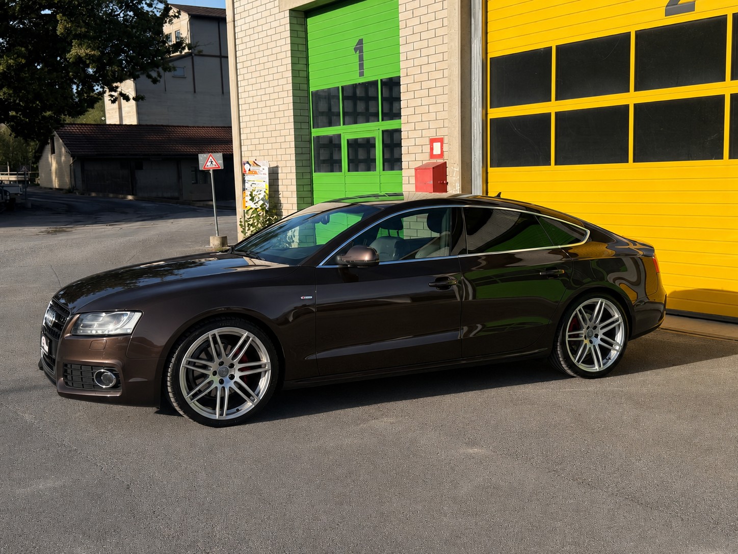 AUDI A5 Sportback 3.0 TDI quattro S-tronic-image-2