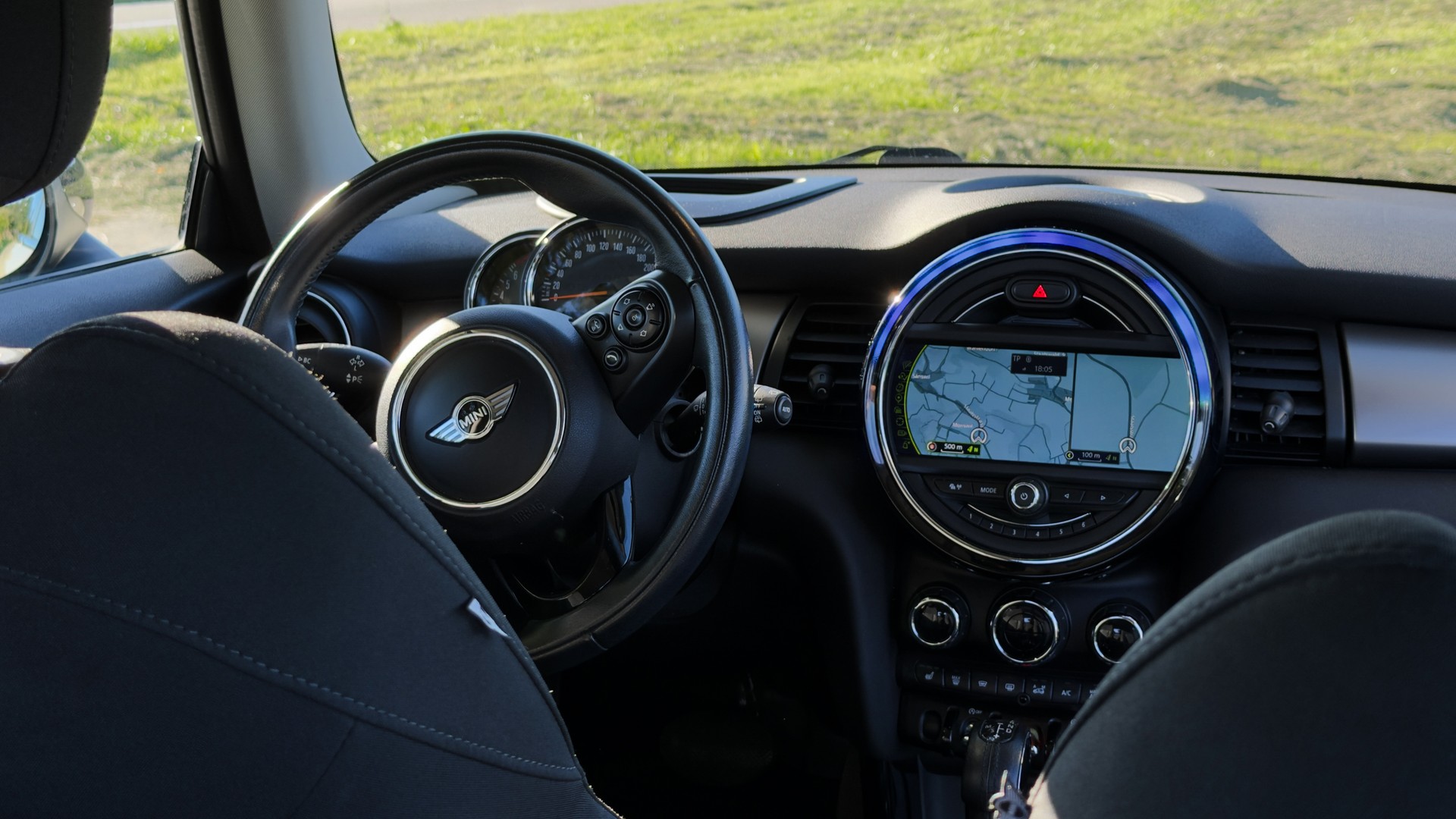 MINI 1.5i Cooper-image-3