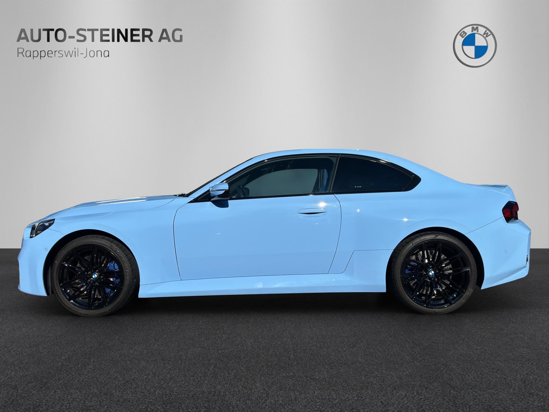 BMW Coupé M2-showroom-element-1