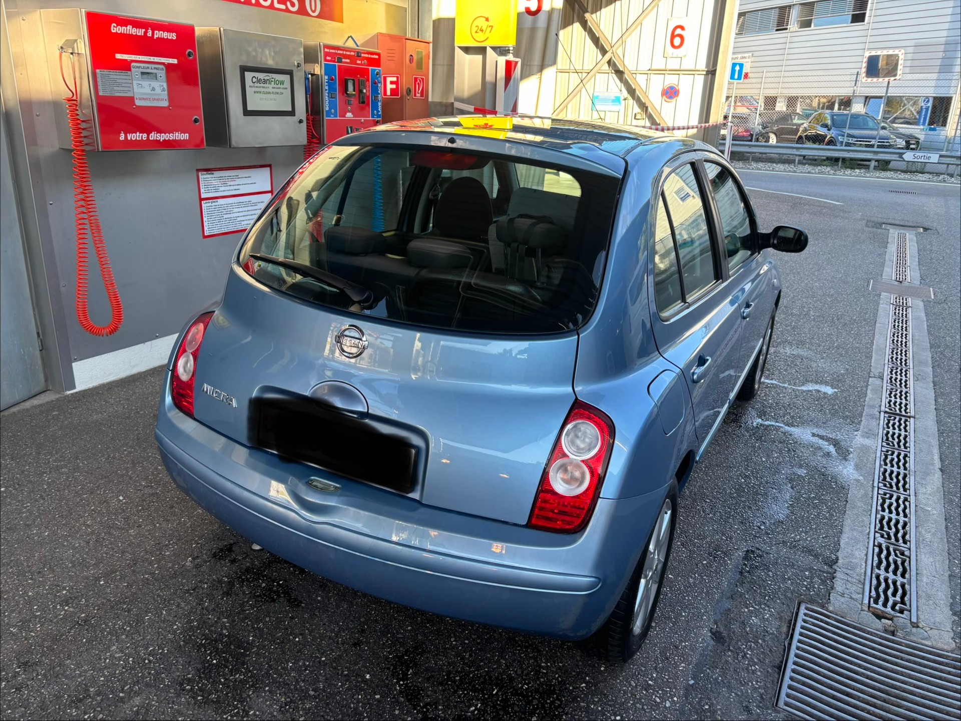 NISSAN MICRA-image-1