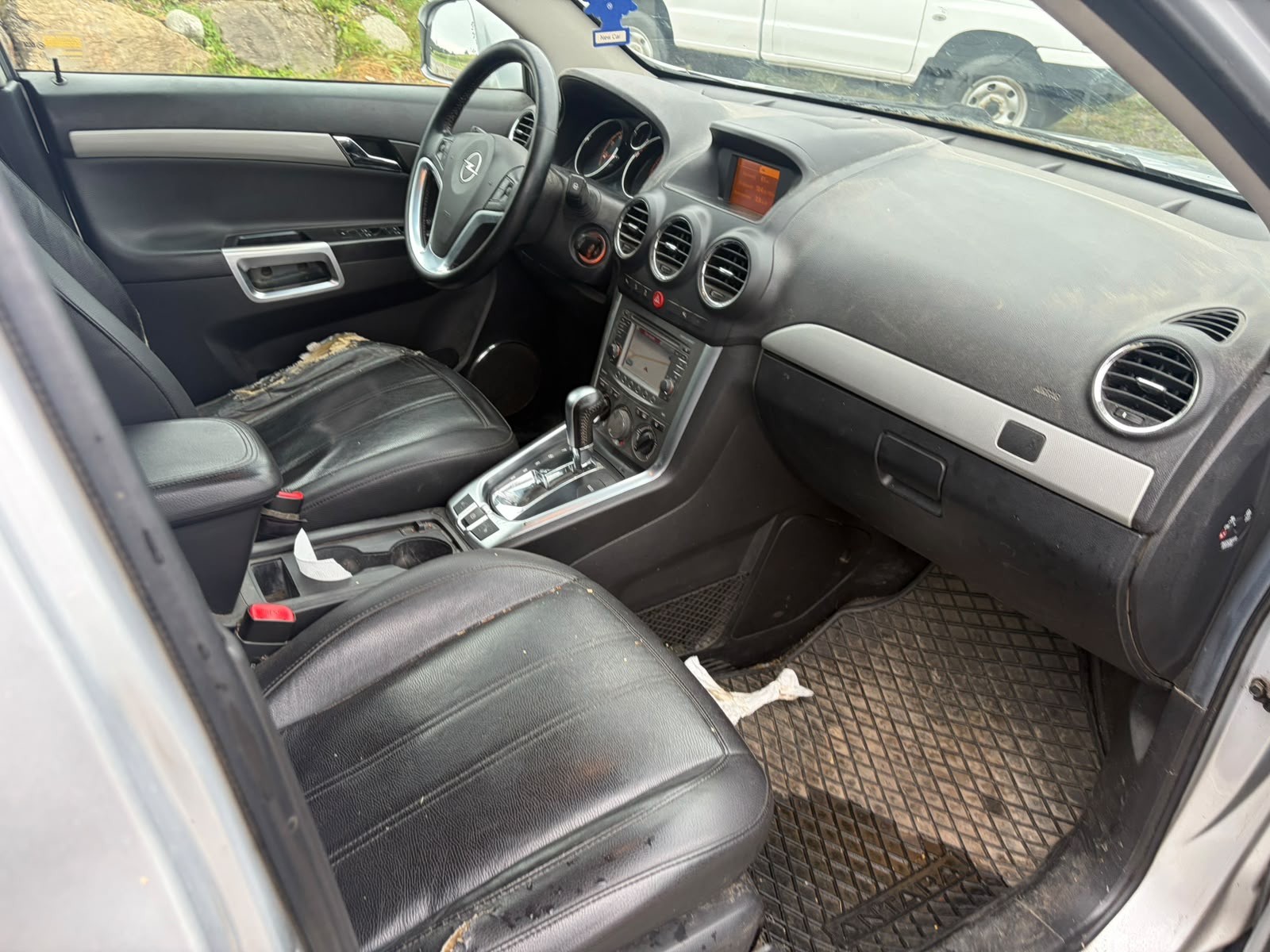 OPEL Antara 2.4 Cosmo 4WD Automatic-image-11