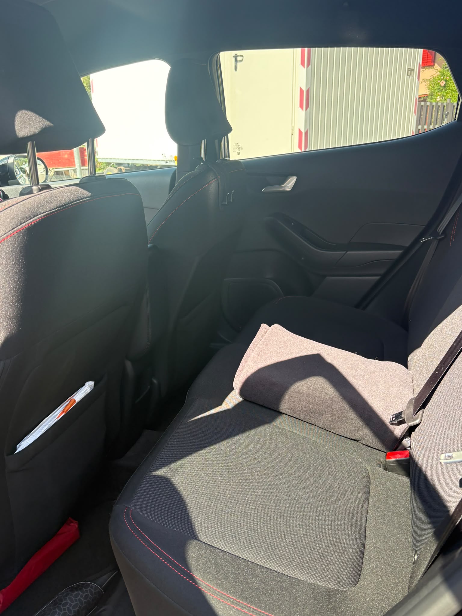 FORD 1.0 EcoB Hybrid ST-Line-image-5