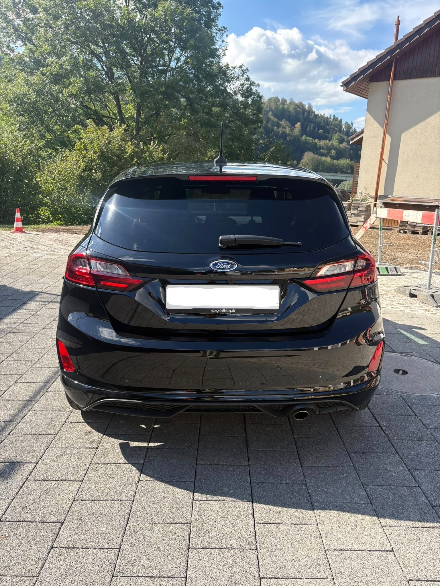 FORD 1.0 EcoB Hybrid ST-Line-image-2