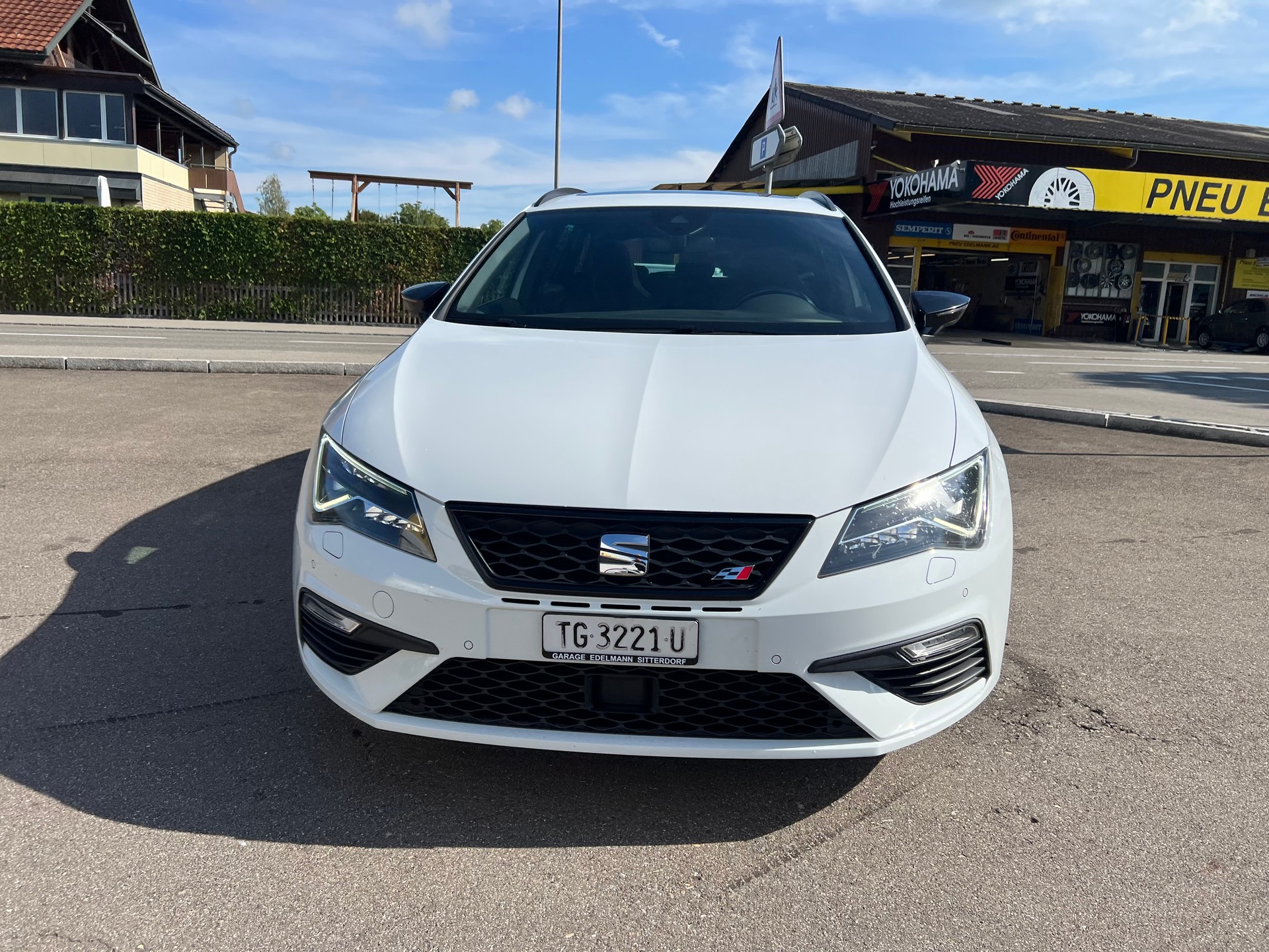 SEAT Leon ST 2.0 von ABT TUNING TSI Cupra 360 4 Drive DSG-image-3