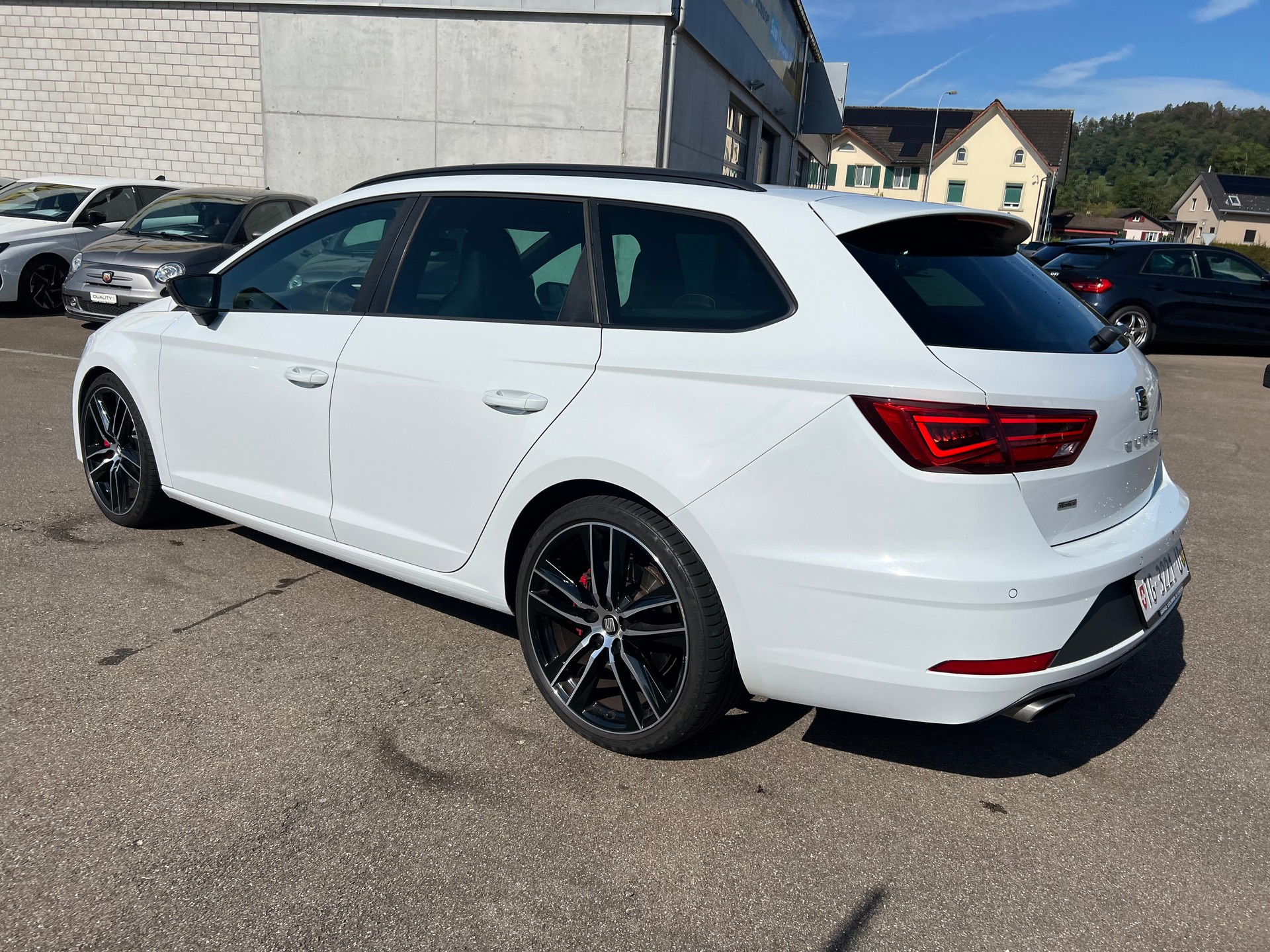 SEAT Leon ST 2.0 von ABT TUNING TSI Cupra 360 4 Drive DSG-image-13