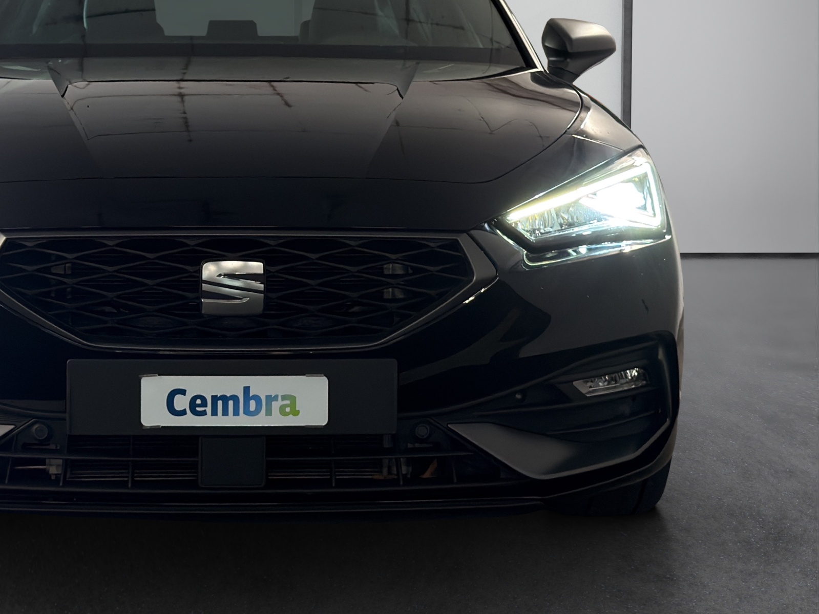 SEAT Leon 1.5 eTSI mHEV DSG FR-image-7