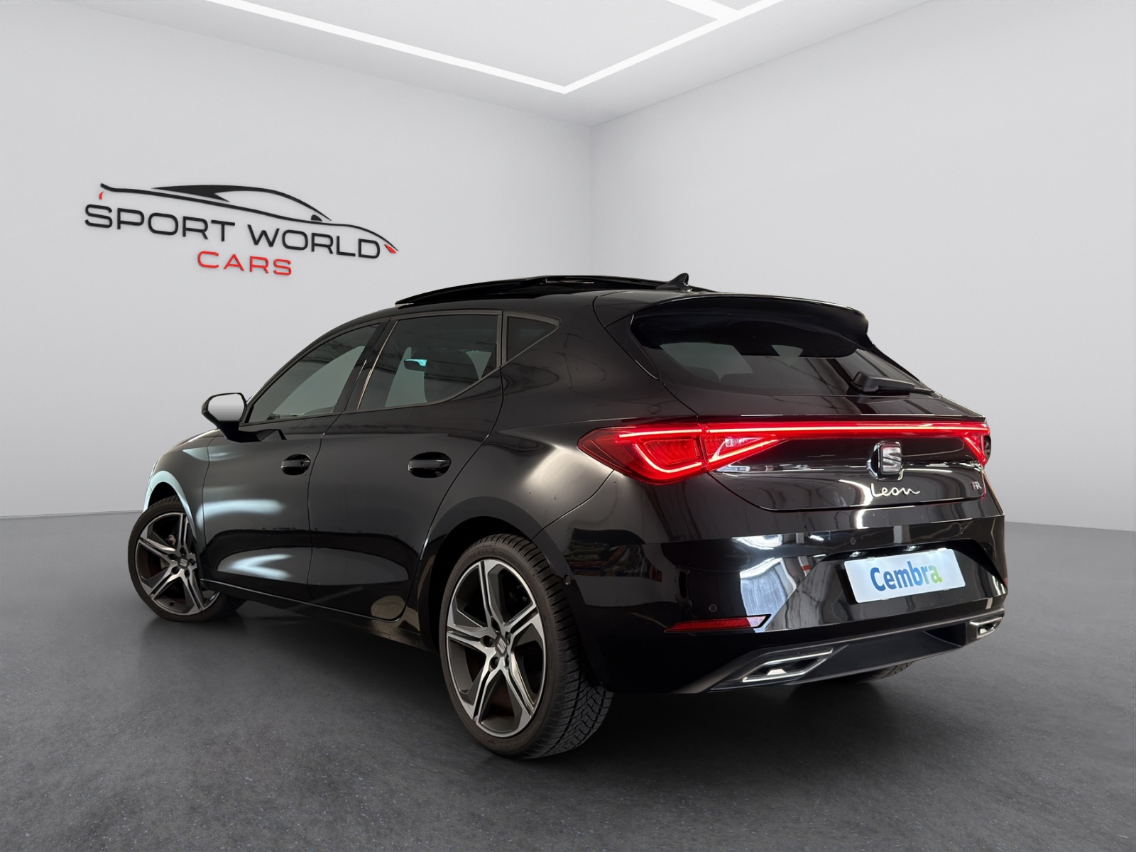 SEAT Leon 1.5 eTSI mHEV DSG FR-image-21
