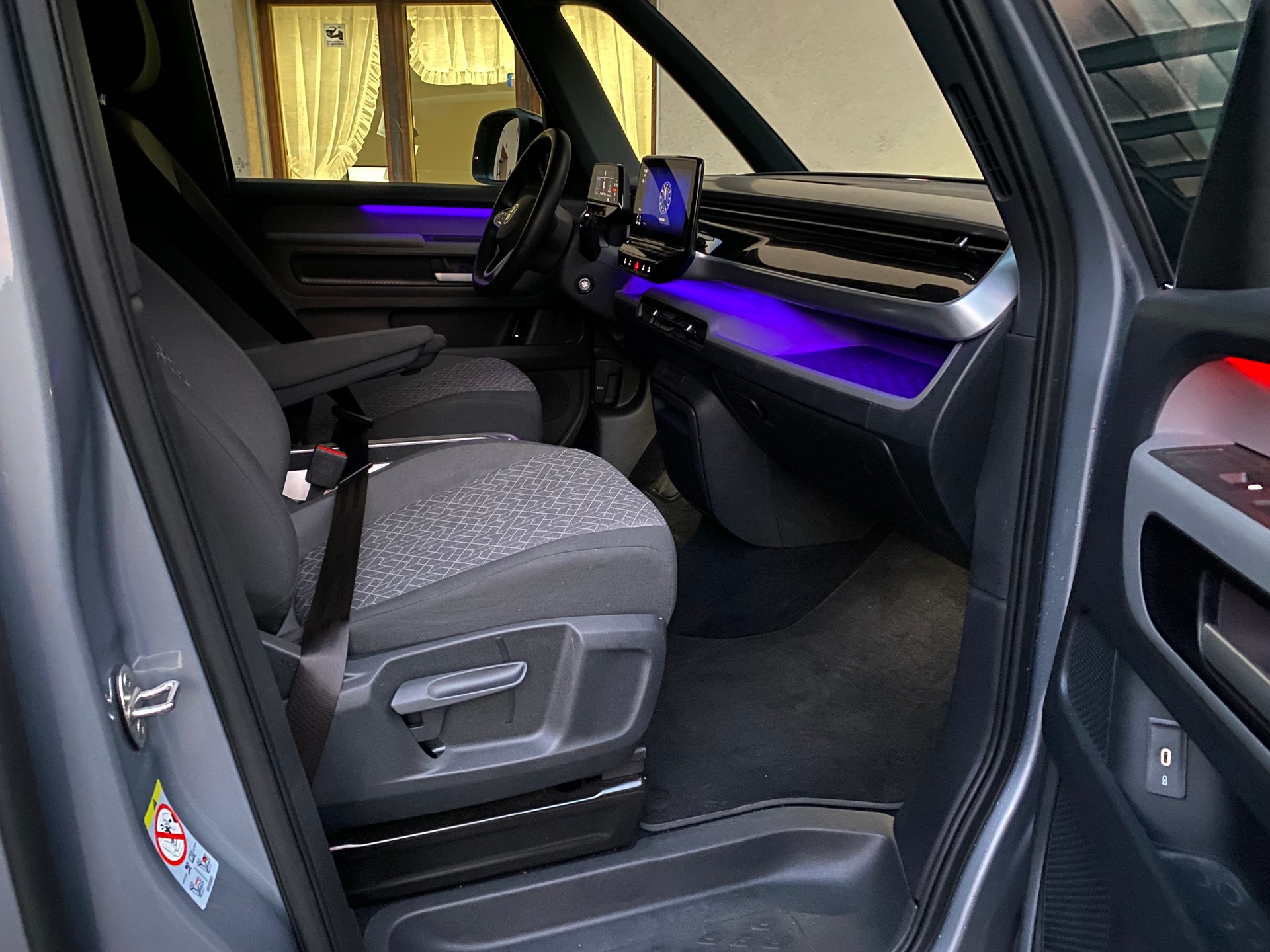 VW ID.Buzz NWB Pro-image-3
