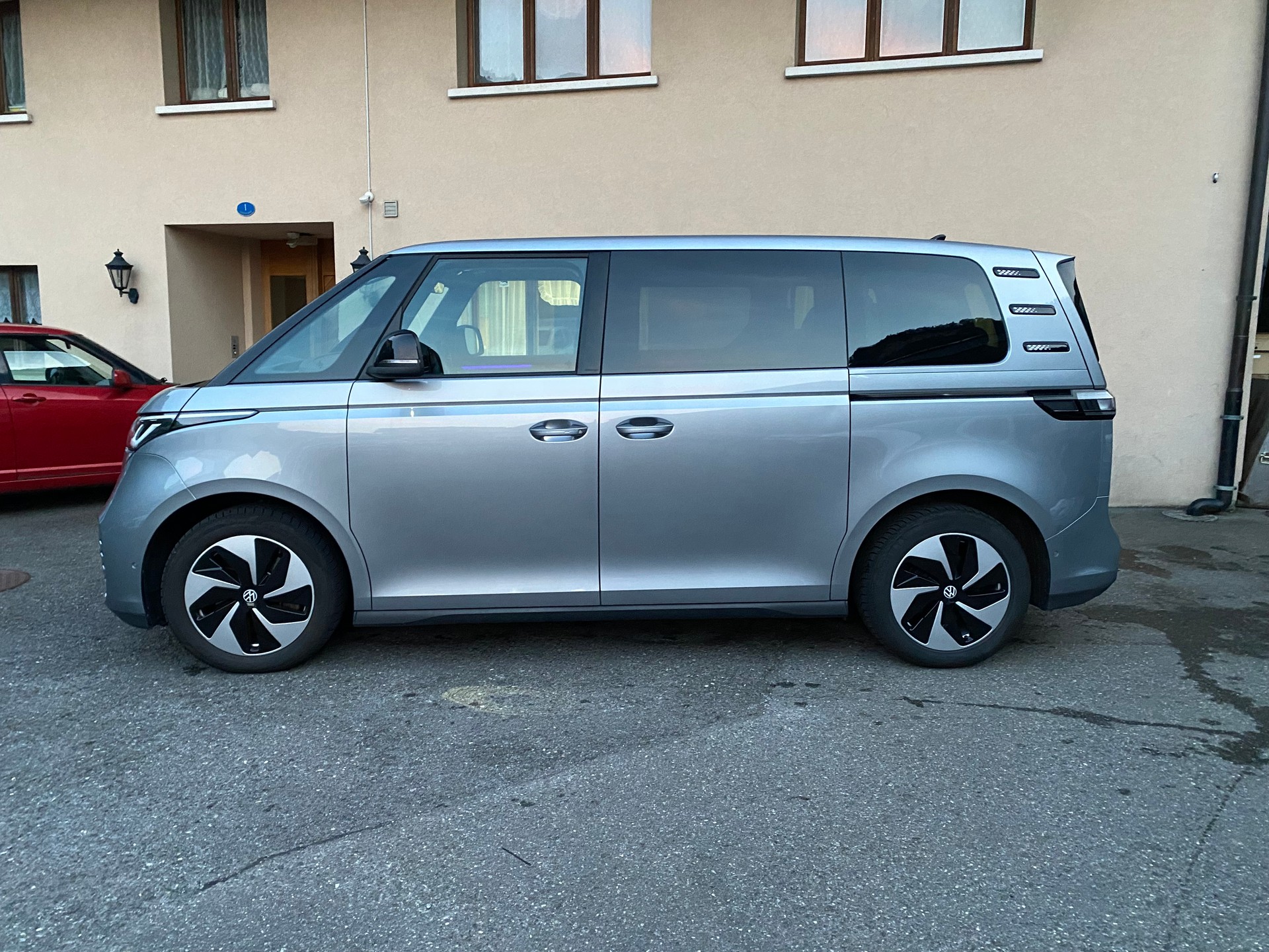 VW ID.Buzz NWB Pro-image-7