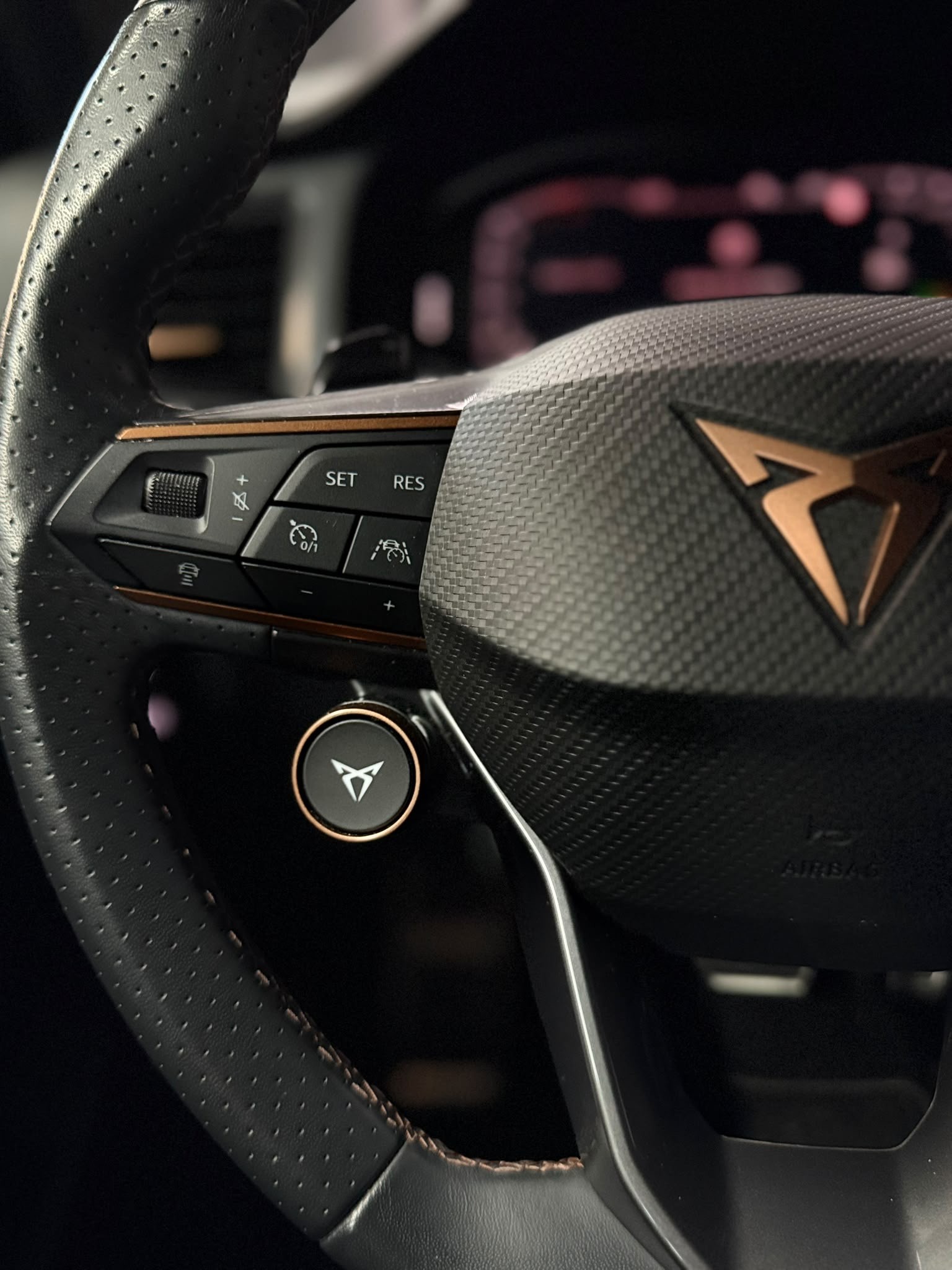 CUPRA Ateca 2.0TSI 4Drive DSG | CH- Auto | WERKSGARANTIE |-image-17
