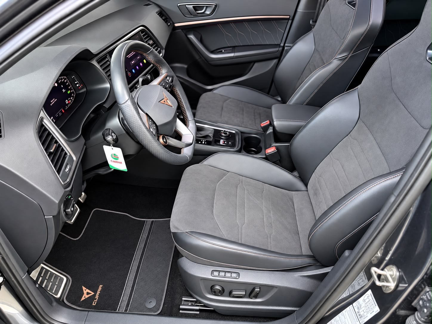 CUPRA Ateca 2.0TSI 4Drive DSG | CH- Auto | WERKSGARANTIE |-image-11