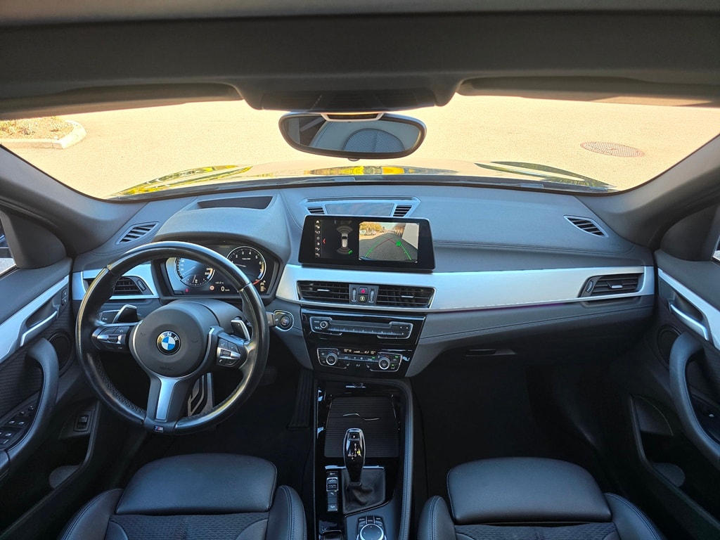 BMW X1 20i xDrive SAG-image-16