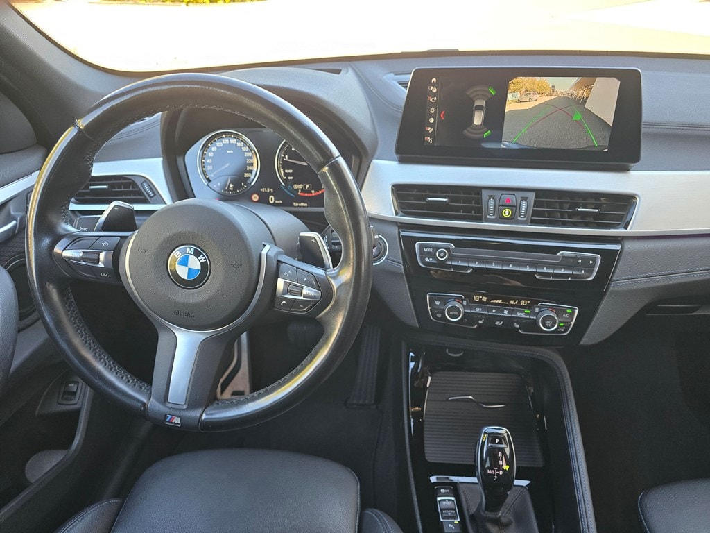 BMW X1 20i xDrive SAG-image-17