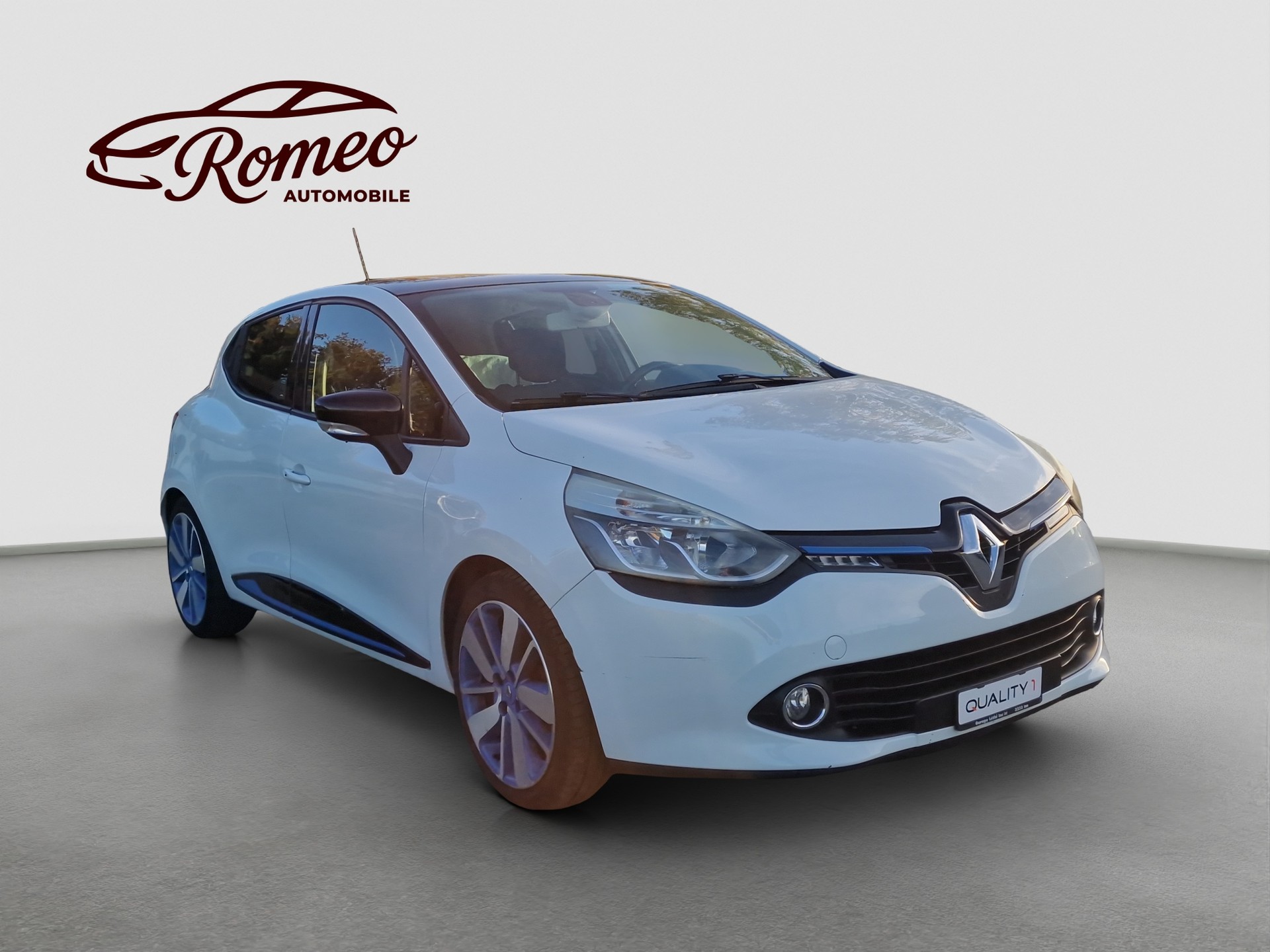 RENAULT Clio 1.5 dCi Dynamique ** Frisch ab MFK ** Zahnriemen & WP neu ** Panoramadach ** Anhängerkupplung ** Keyless **-image-5