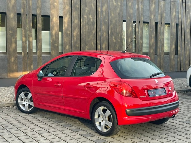PEUGEOT 207 1.6 16V Sport Automatic-image-12