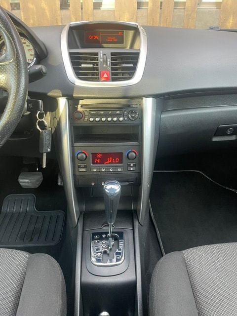 PEUGEOT 207 1.6 16V Sport Automatic-image-18