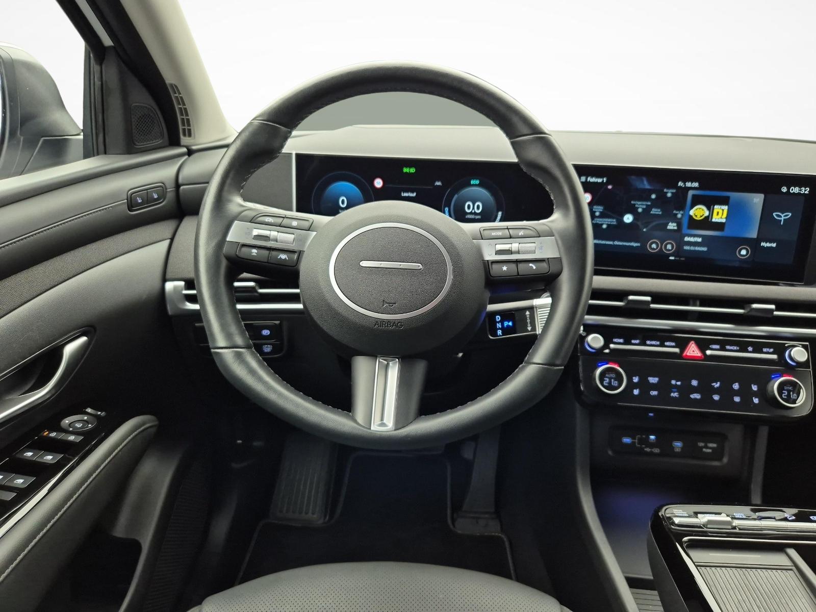 HYUNDAI Tucson 1.6 T-GDi HEV Vertex Swiss Edition 4WD-image-9