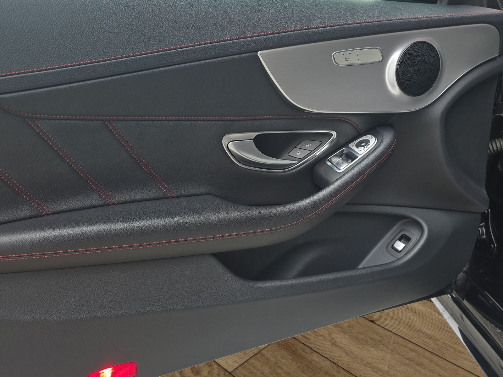 MERCEDES-BENZ C 43 AMG 4Matic 9G-tronic-image-16