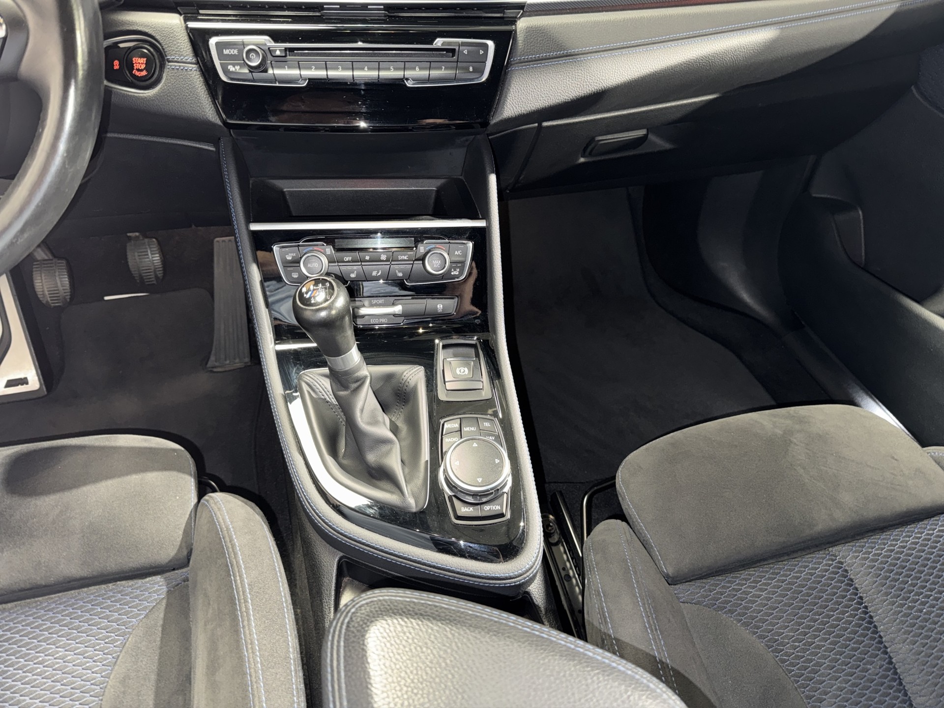 BMW 220i Gran Tourer F46-image-18
