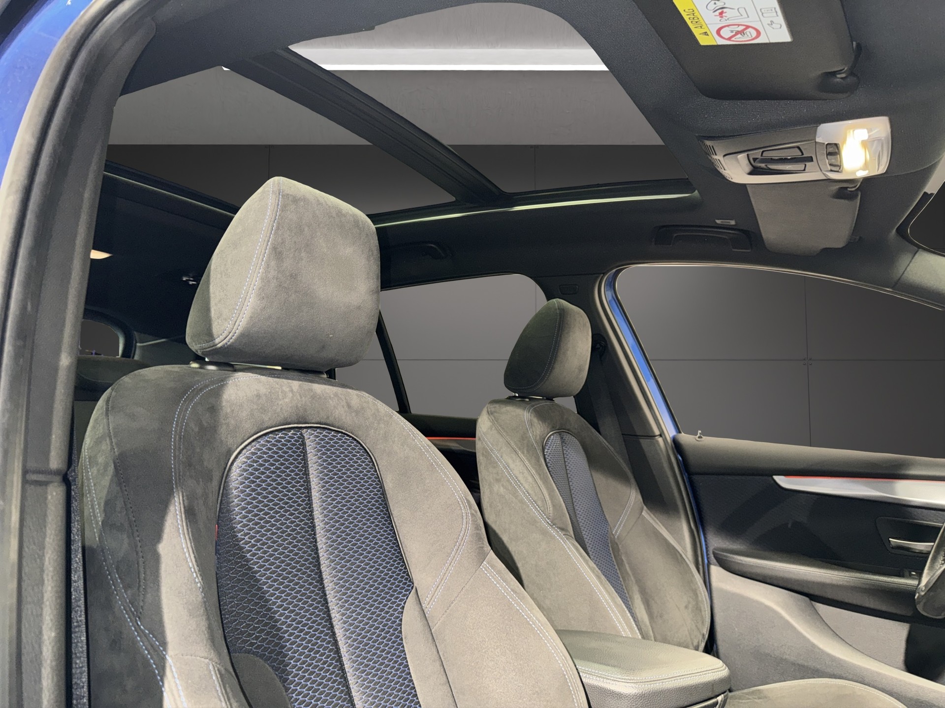 BMW 220i Gran Tourer F46-image-20