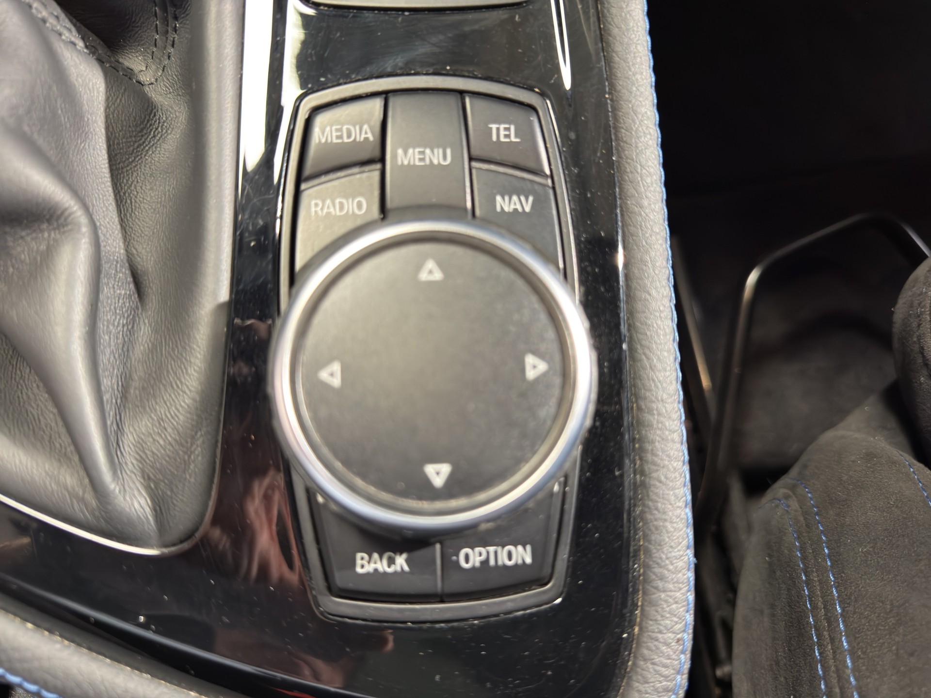 BMW 220i Gran Tourer F46-image-10