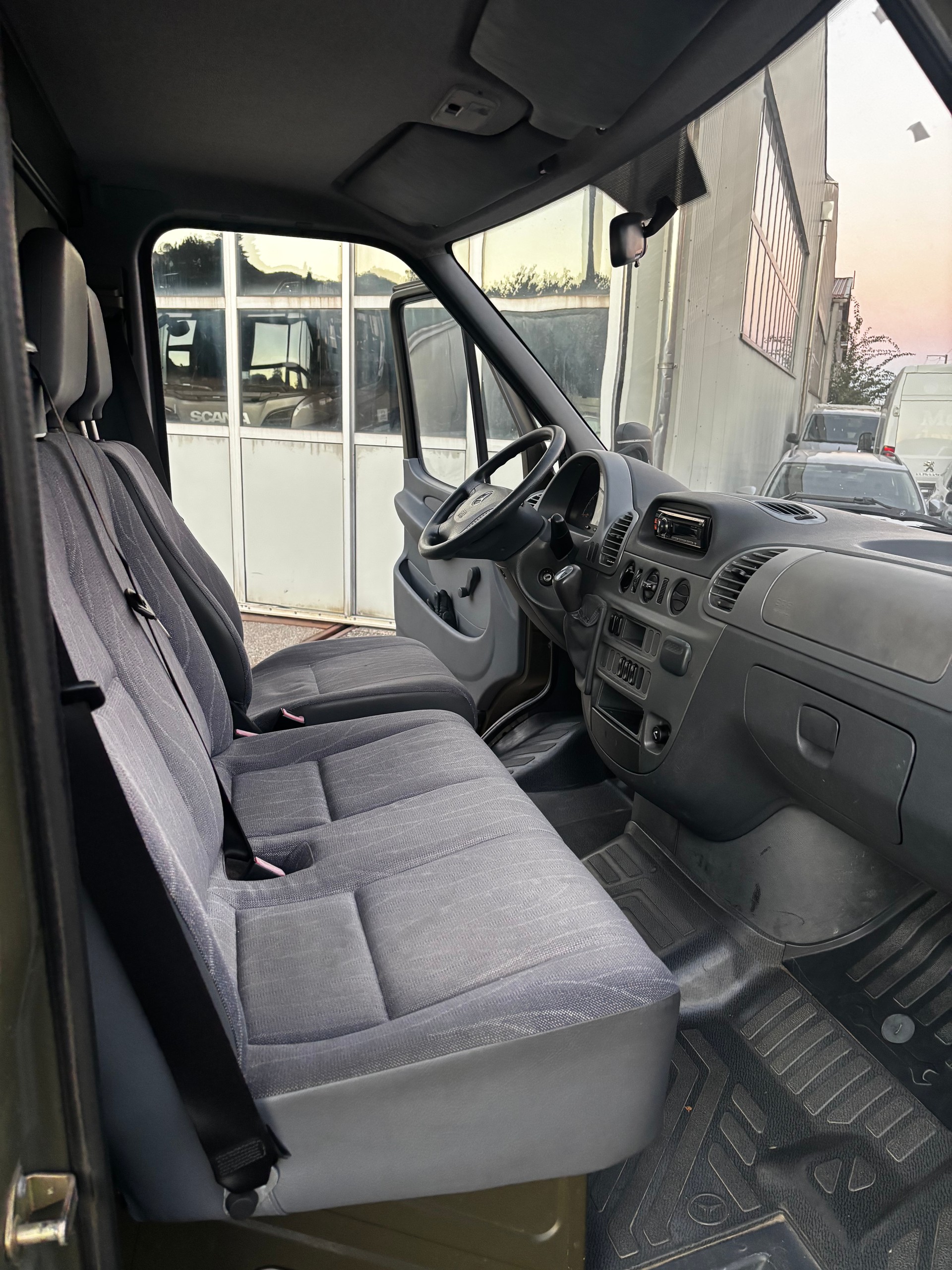 MERCEDES-BENZ Sprinter 413 CDI 4x4-image-10