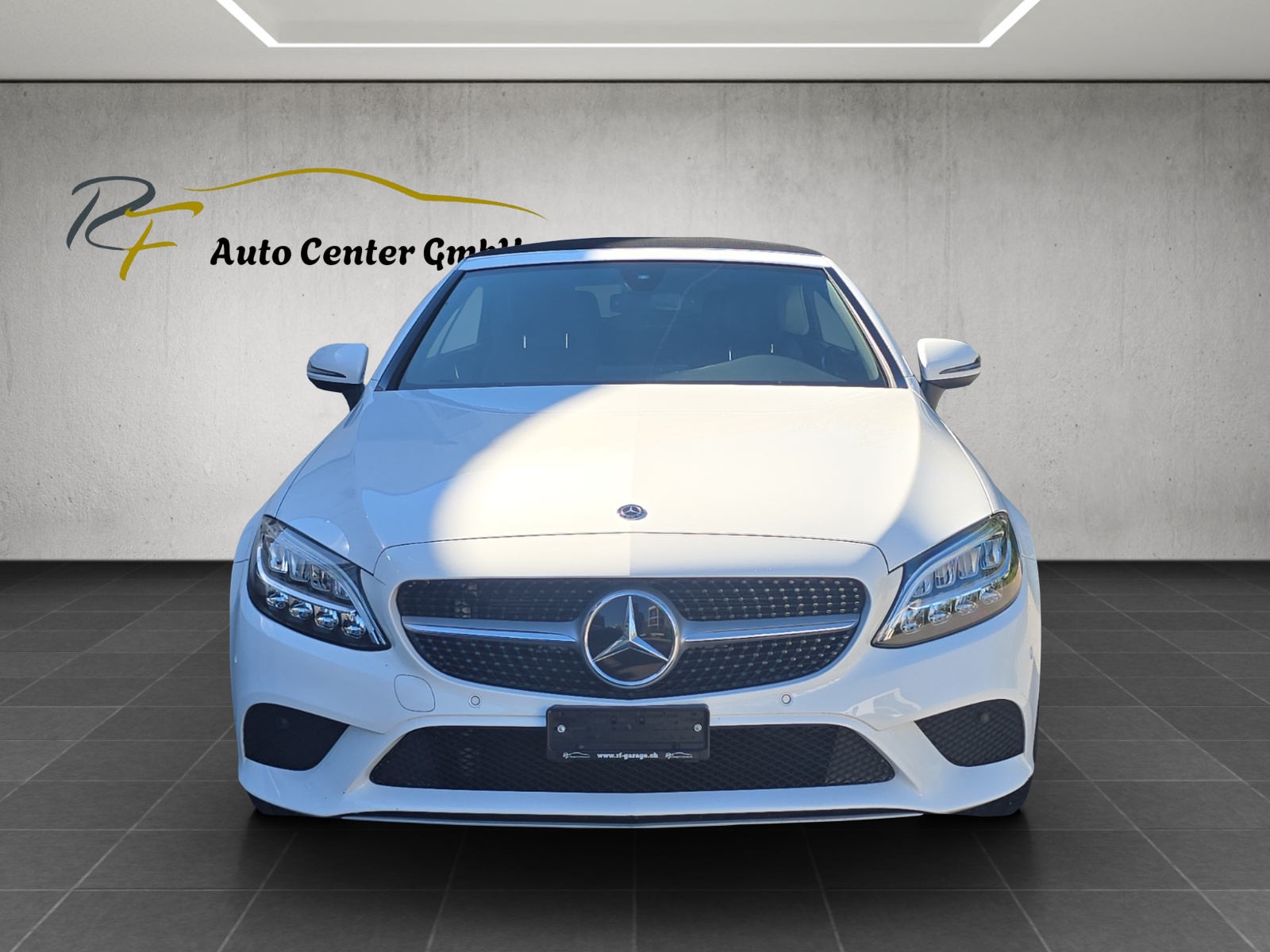 MERCEDES-BENZ C 180 Cabriolet-image-2